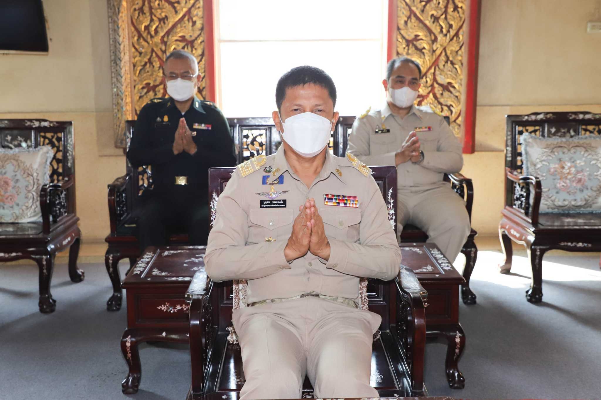 กำแพงเพชร เมืองมรดกโลก : พช.กำแพงเพชร ร่วมพิธีถวายภัตตาหาร และสิ่งของพระราชทาน ของพระบาทสมเด็จพระเจ้าอยู่หัว แด่พระภิกษุ สามเณร ในการสอบบาลีสนามหลวง ครั้งที่ 1 วันที่สอง