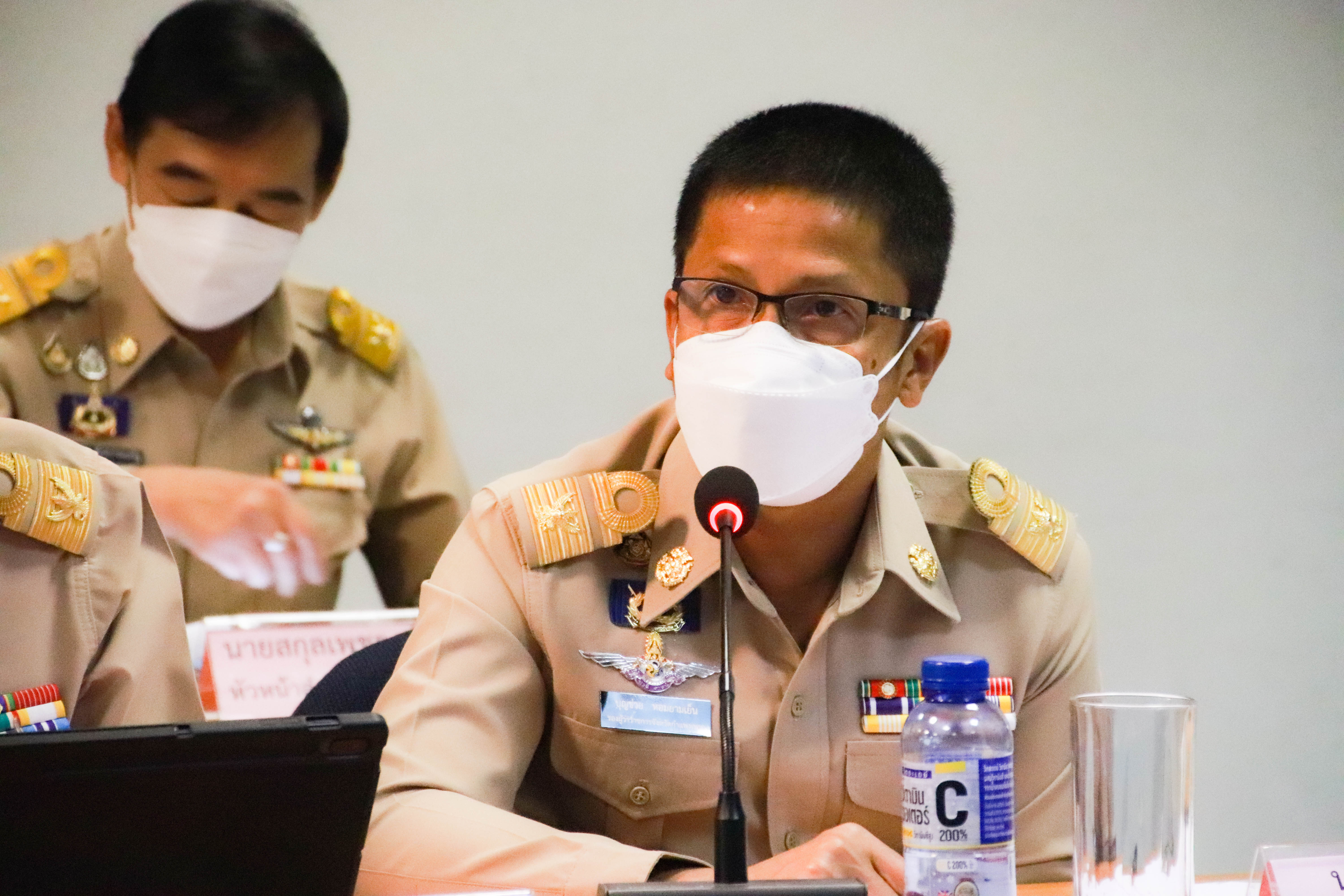 พช.กำแพงเพชร : ร่วมประชุมข้าราชการจังหวัดกำแพงเพชร