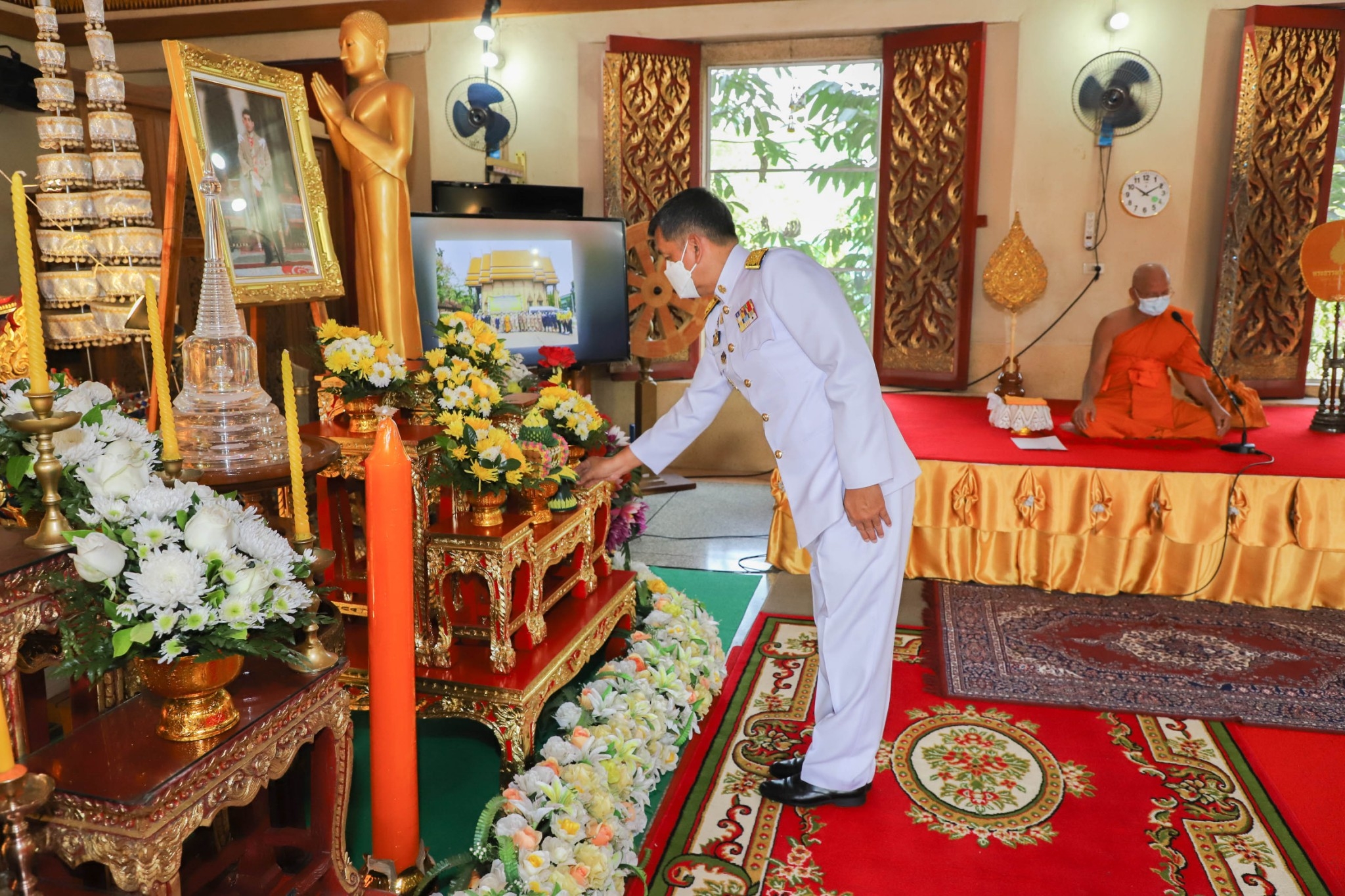 กำแพงเพชร เมืองมรดกโลก : พช.กำแพงเพชร ร่วมพิธีถวายภัตตาหาร และสิ่งของพระราชทาน ของพระบาทสมเด็จพระเจ้าอยู่หัว แด่พระภิกษุ สามเณร ในการสอบบาลีสนามหลวง ครั้งที่ 1