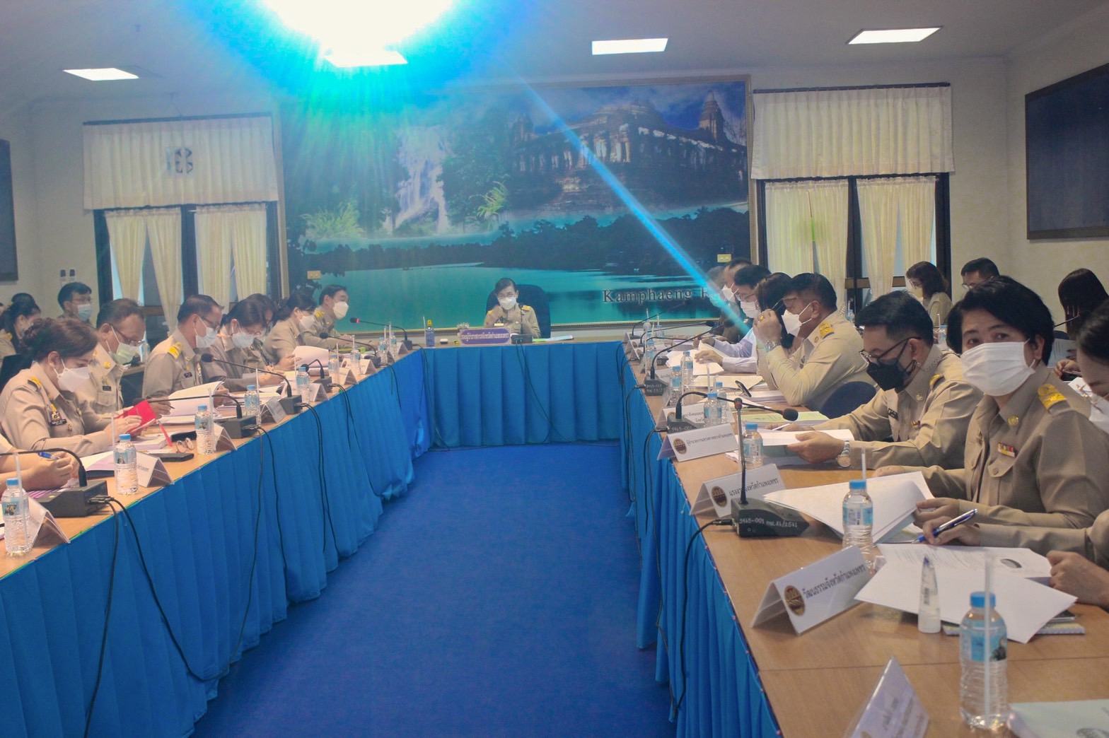 พช.กำแพงเพชร เข้าร่วมประชุมคณะกรรมการบริหารงานจังหวัดแบบบูรณาการ (ก.บ.จ.) จังหวัดกำแพงเพชร ครั้งที่ ๑/๒๕๖๕