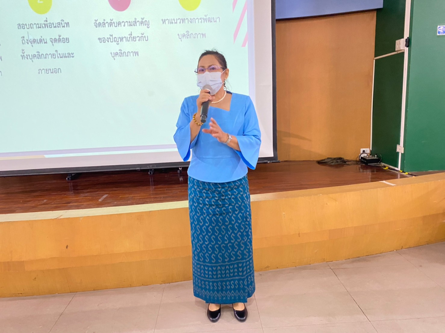พช.กำแพงเพชร ร่วมโครงการอบรมพัฒนาศักยภาพกลุ่มองค์กรสตรีในเขตเทศบาล ประจำปีงบประมาณ พ.ศ. 2565