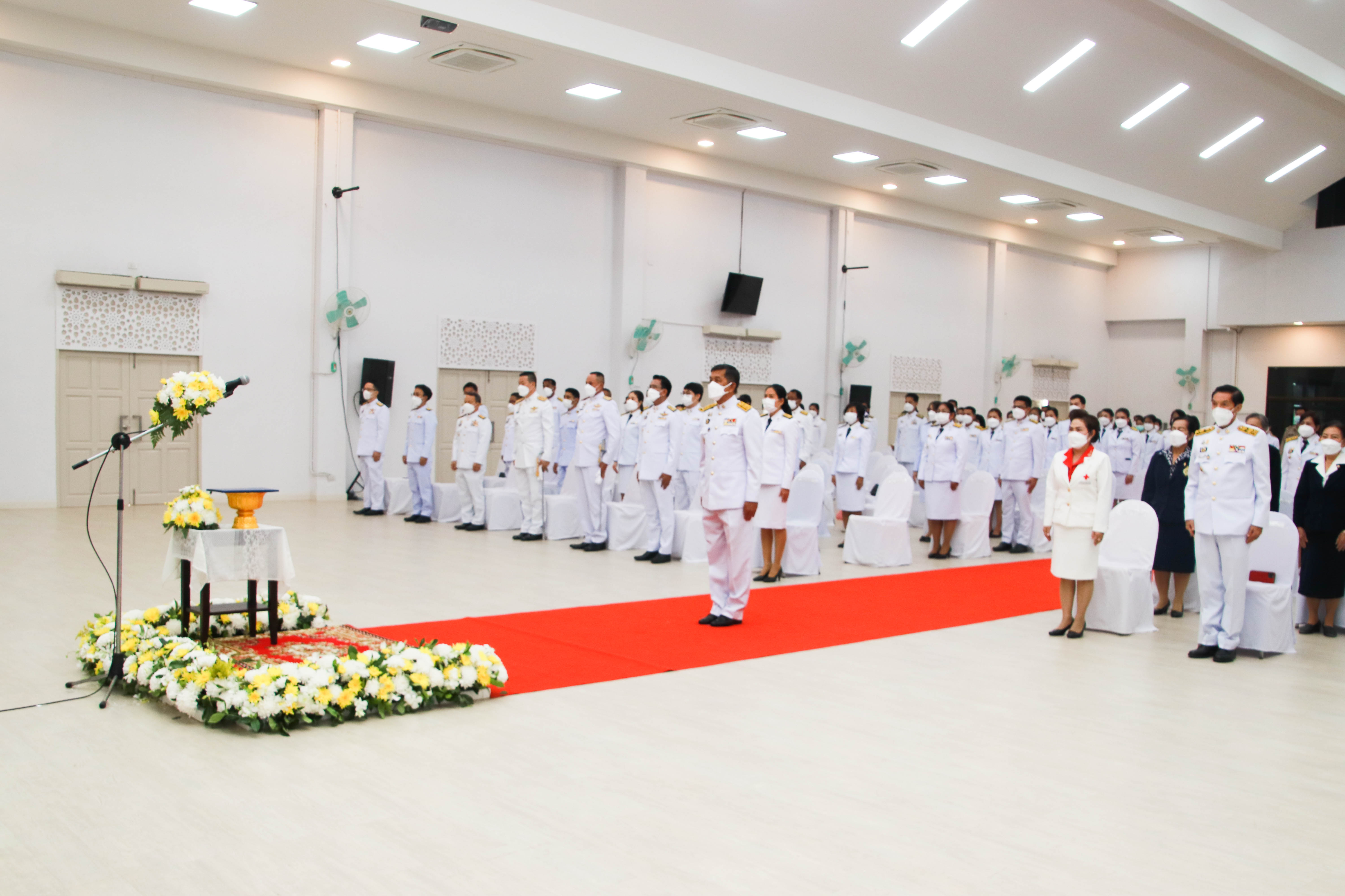 กำแพงเพชร เมืองมรดกโลก : พช.กำแพงเพชร ร่วมพิธีวางพานพุ่มฯและวันมาตรฐานฝีมือแรงงานแห่งชาติ ประจำปี 2565