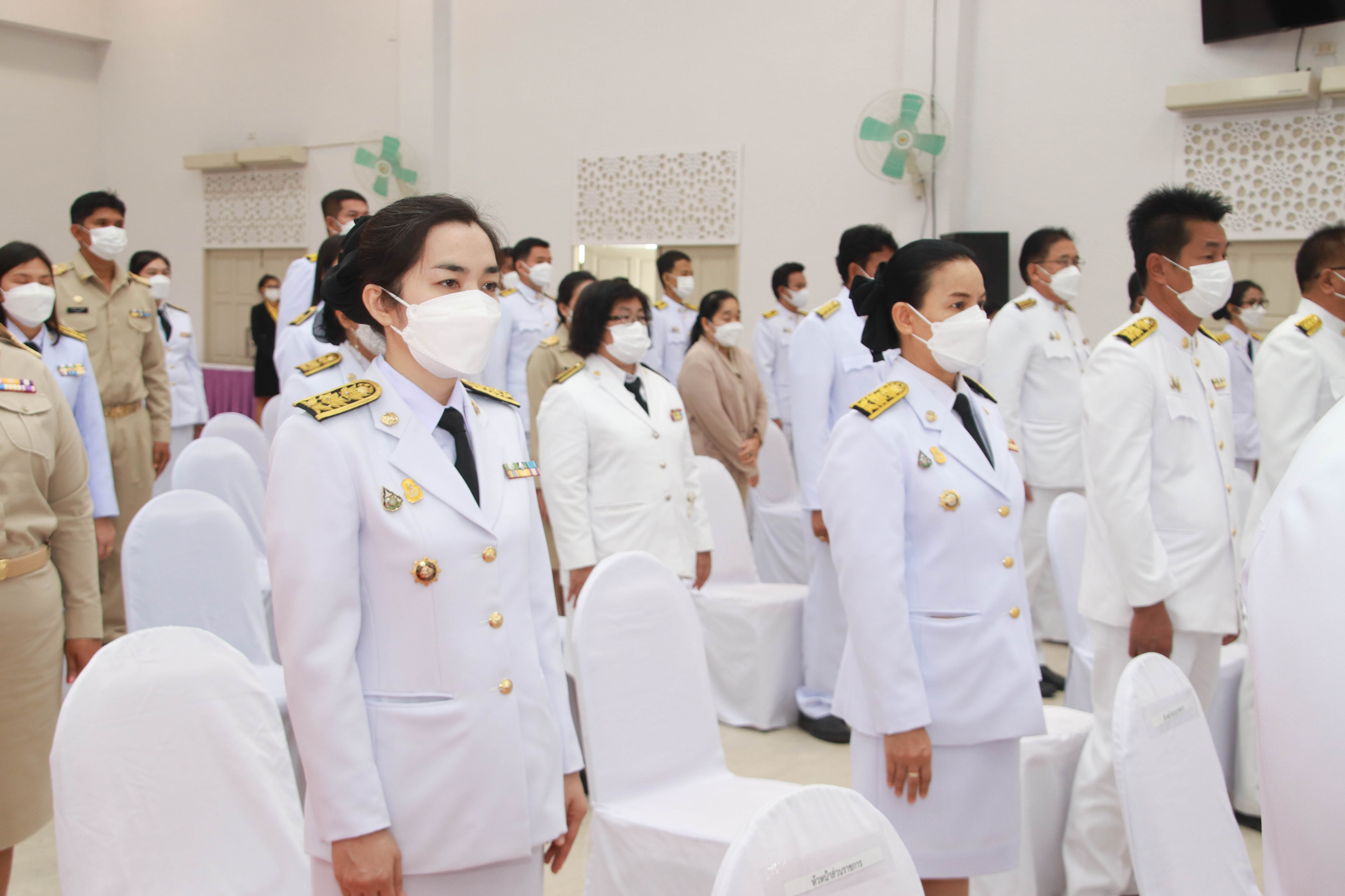 กำแพงเพชร เมืองมรดกโลก : พช.กำแพงเพชร ร่วมพิธีวางพานพุ่มฯและวันมาตรฐานฝีมือแรงงานแห่งชาติ ประจำปี 2565