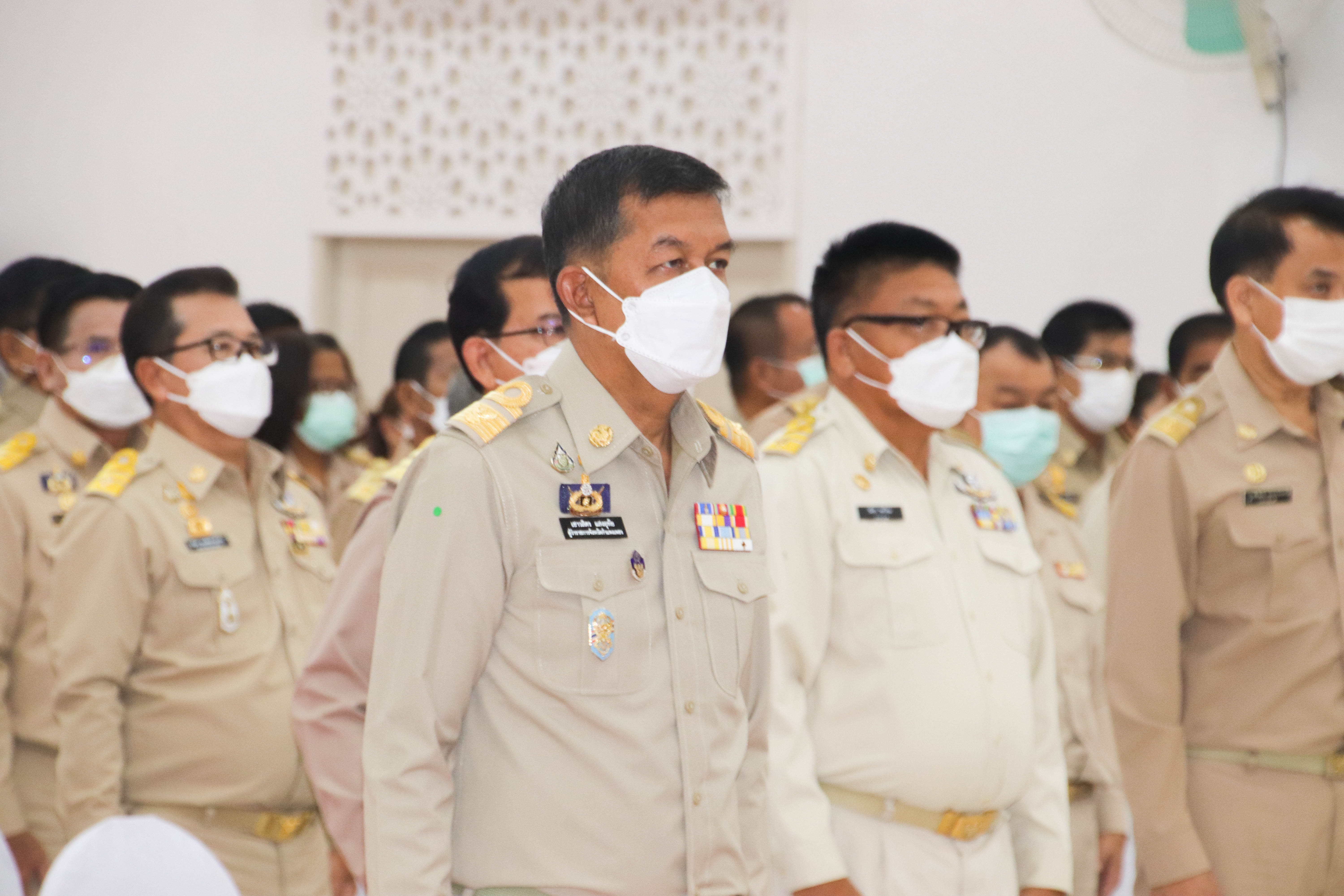 พช.กำแพงเพชร ร่วมพิธีถวายราชสักการะ ร.5 เนื่องในวันท้องถิ่นไทย ประจำปี 2565