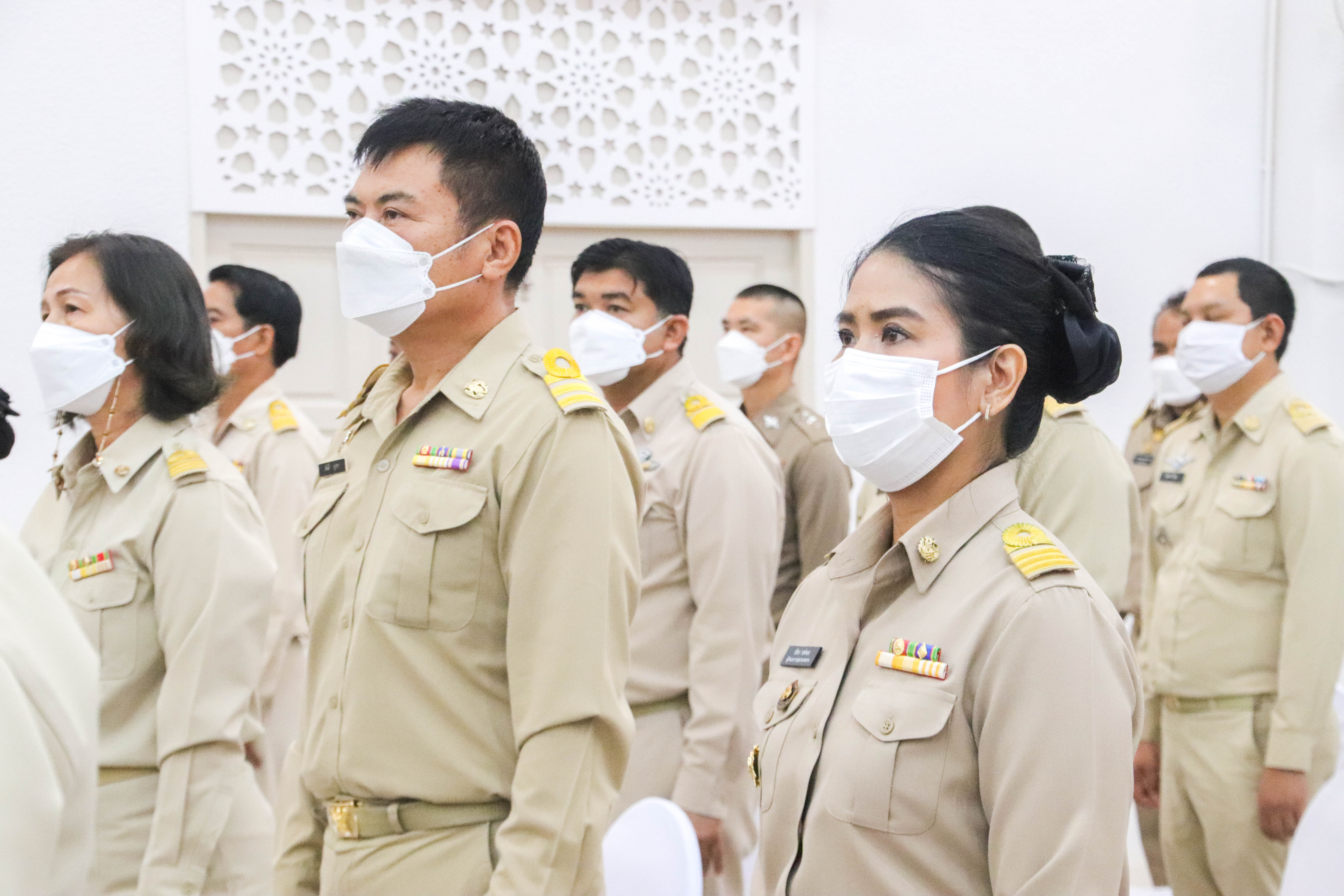 พช.กำแพงเพชร ร่วมพิธีถวายราชสักการะ ร.5 เนื่องในวันท้องถิ่นไทย ประจำปี 2565