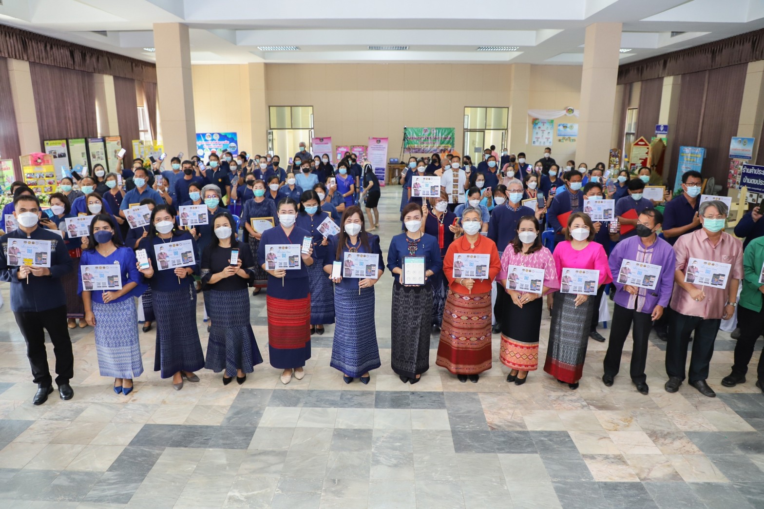 กำแพงเพชร เมืองมรดกโลก : มหกรรมการออม ลดความเหลื่อมล้ำของประชาชน จังหวัดกำแพงเพชร เผย!เงินสะสมเกือบ 400 ล้าน