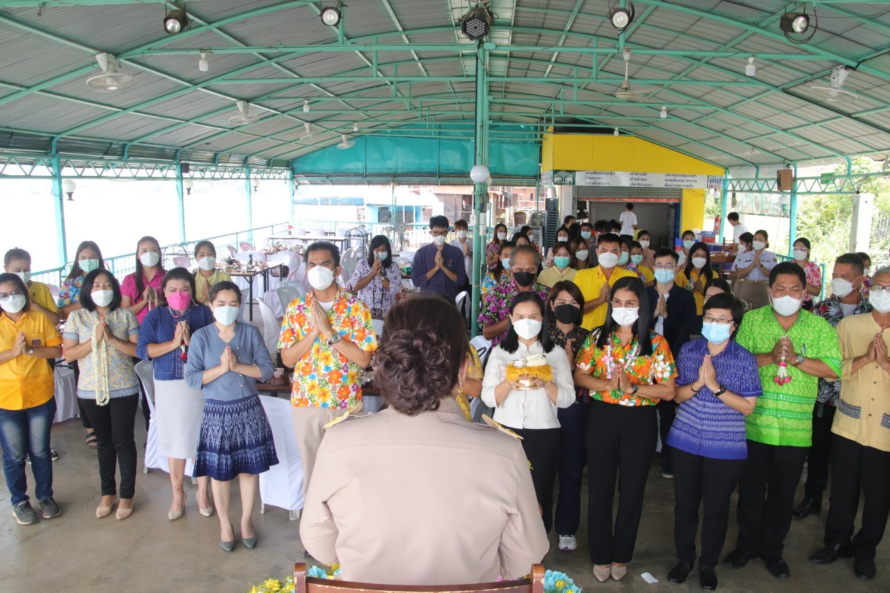 พช.กำแพงเพชร จัดกิจกรรม “สงกรานต์วิถีใหม่ สืบสานวัฒนธรรมไทย ท่านมาเราดีใจ ท่านไปเราคิดถึง”