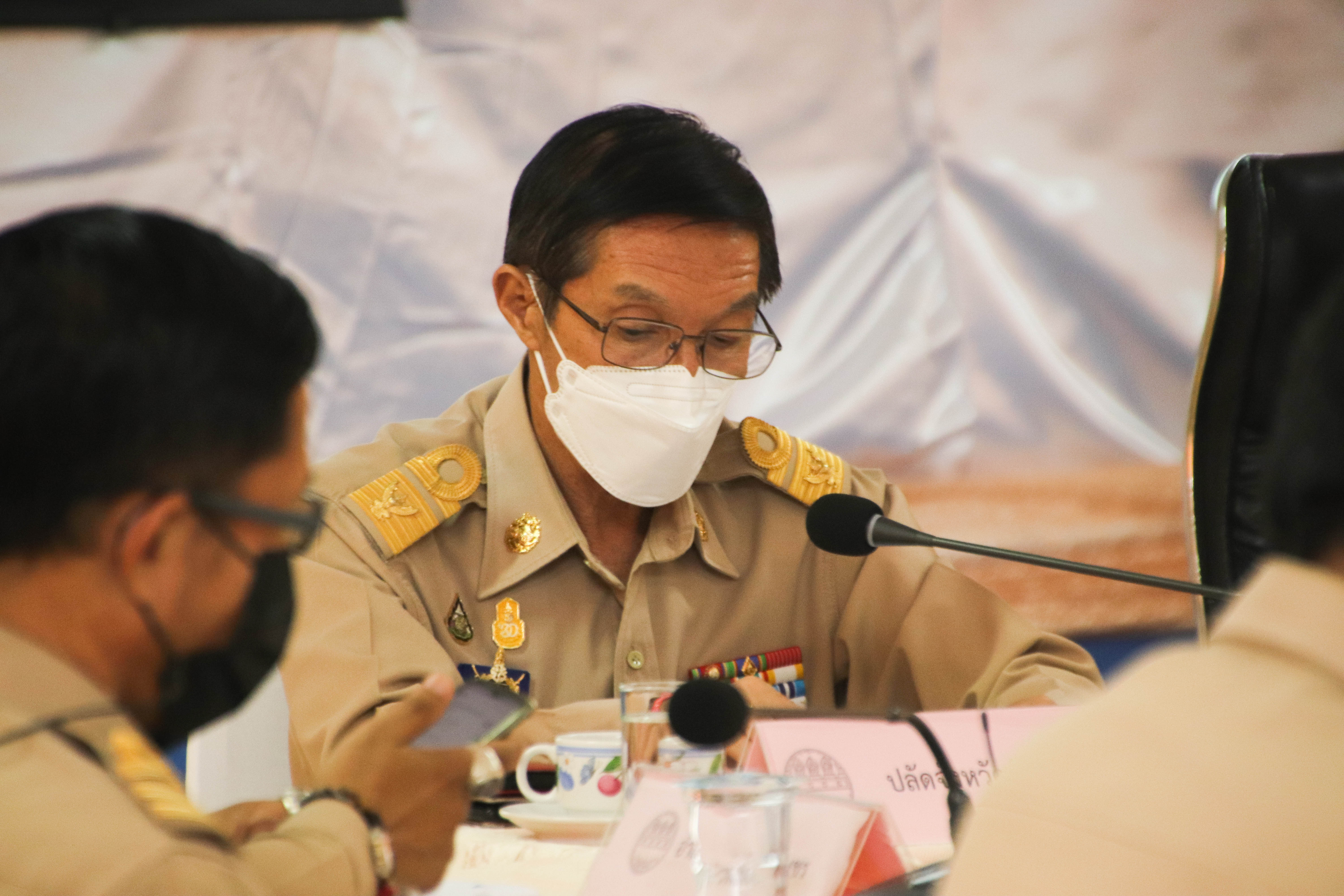 พช.กำแพงเพชร ร่วมประชุมคณะกรรมการศูนย์อำนวยการป้องกันและปราบปรามยาเสพติด จังหวัดกำแพงเพชร (ศอ.ปส.จ.กพ.) ครั้งที่ 4/2565