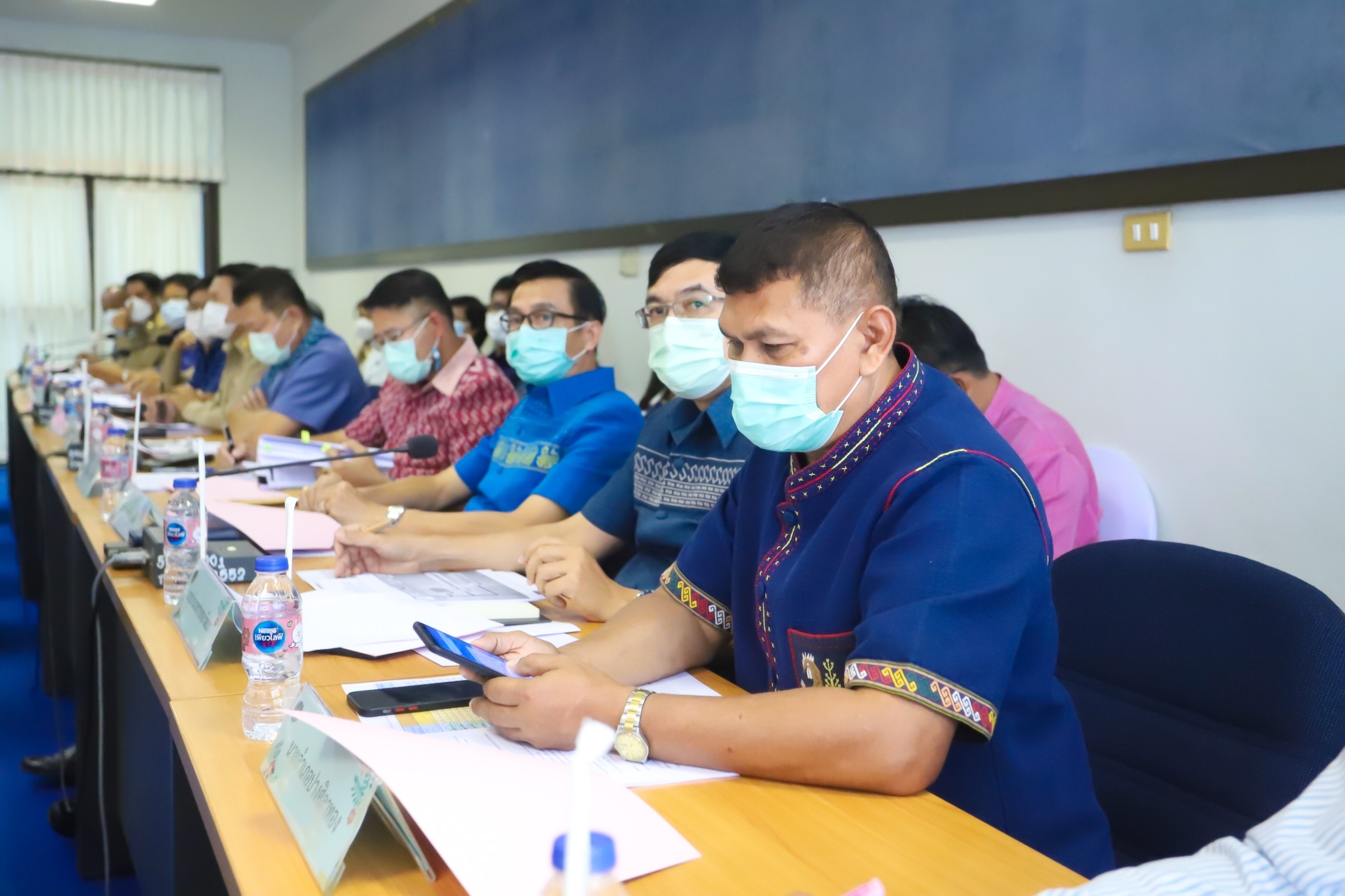 พช.กำแพงเพชร ประชุมคณะกรรมการบริหารศูนย์อำนวยการขจัดความยากจนและพัฒนาคนทุกช่วงวัยอย่างยั่งยืนตามหลักปรัชญาของเศรษฐกิจพอเพียงจังหวัดกำแพงเพชร
