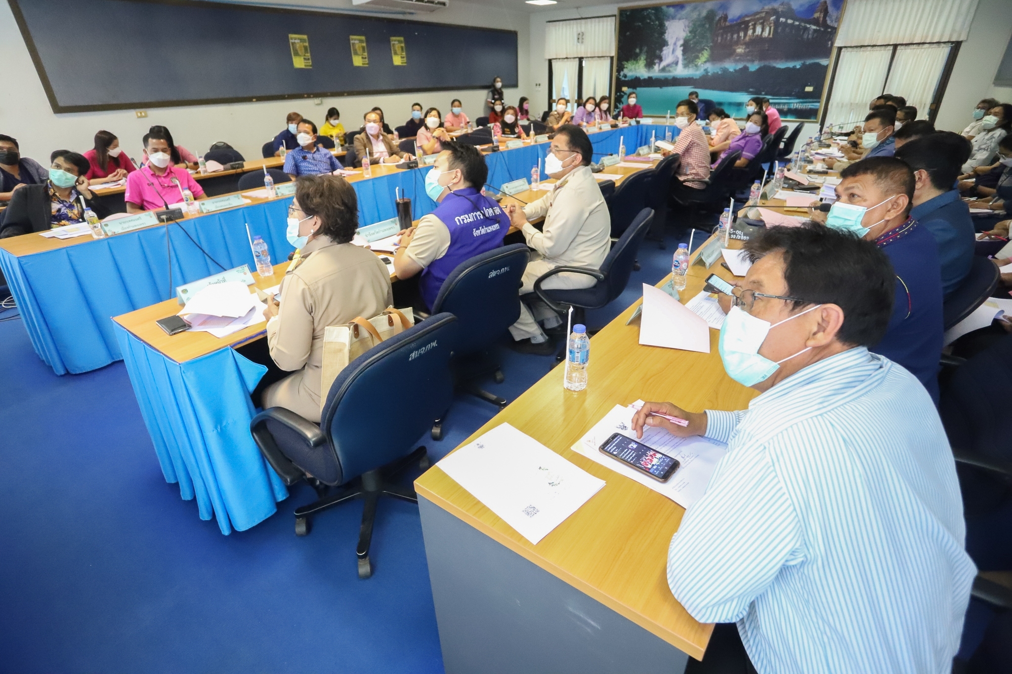 พช.กำแพงเพชร ประชุมคณะกรรมการบริหารศูนย์อำนวยการขจัดความยากจนและพัฒนาคนทุกช่วงวัยอย่างยั่งยืนตามหลักปรัชญาของเศรษฐกิจพอเพียงจังหวัดกำแพงเพชร