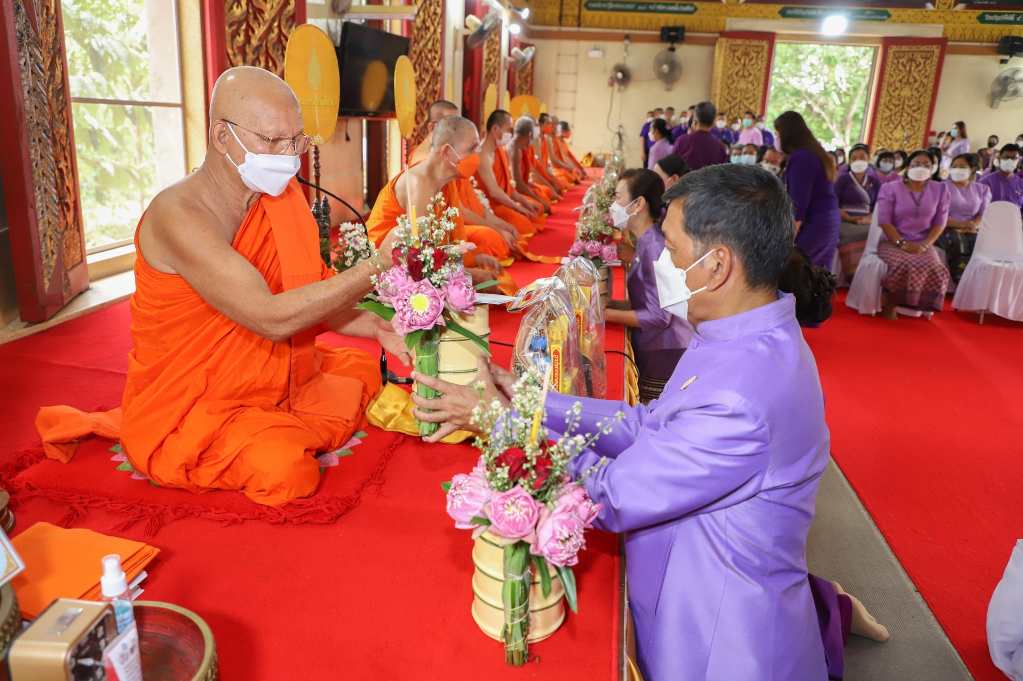 พช.กำแพงเพชร จัดพิธีทอดผ้าป่าสมทบกองทุนพัฒนาเด็กชนบทในพระราชูปถัมภ์สมเด็จพระเทพรัตนราชสุดาฯ สยามบรมราชกุมารี ประจำปี 2565