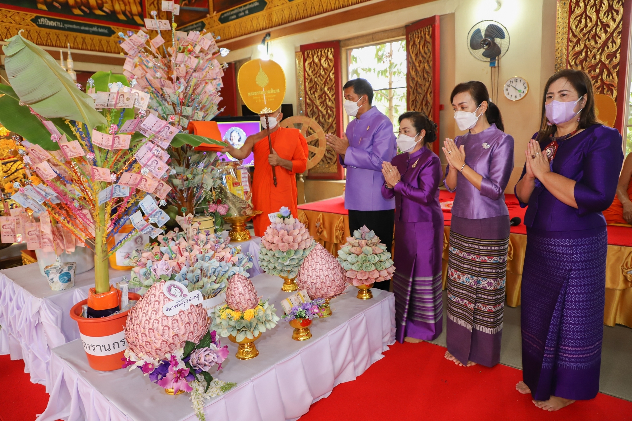 พช.กำแพงเพชร จัดพิธีทอดผ้าป่าสมทบกองทุนพัฒนาเด็กชนบทในพระราชูปถัมภ์สมเด็จพระเทพรัตนราชสุดาฯ สยามบรมราชกุมารี ประจำปี 2565
