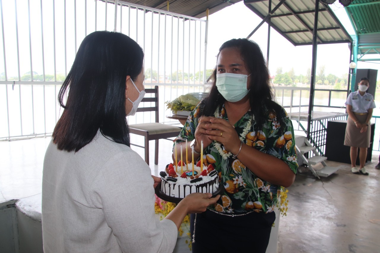 พช.กำแพงเพชร จัดกิจกรรม “สงกรานต์วิถีใหม่ สืบสานวัฒนธรรมไทย ท่านมาเราดีใจ ท่านไปเราคิดถึง”