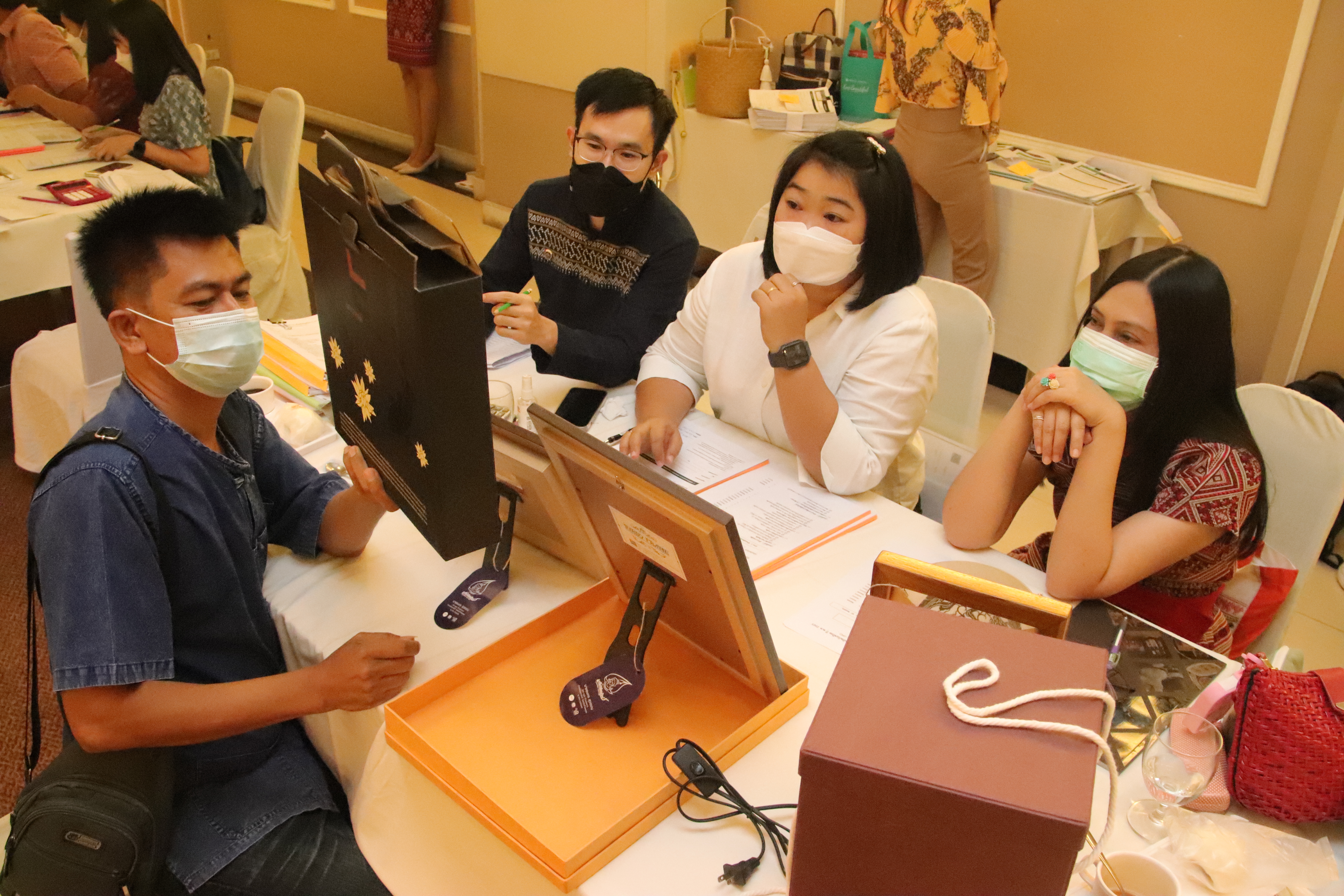ผู้ว่าราชการจังหวัดกำแพงเพชร เปิดโครงการการคัดสรรสุดยอดหนึ่่งตำบล หนึ่งผลิตภัณฑ์ไทย ปี พ.ศ.2565 จังหวัดกำแพงเพชร เผย!ยอดส่งผลิตภัณฑ์คัดสรรทะลุเป้า