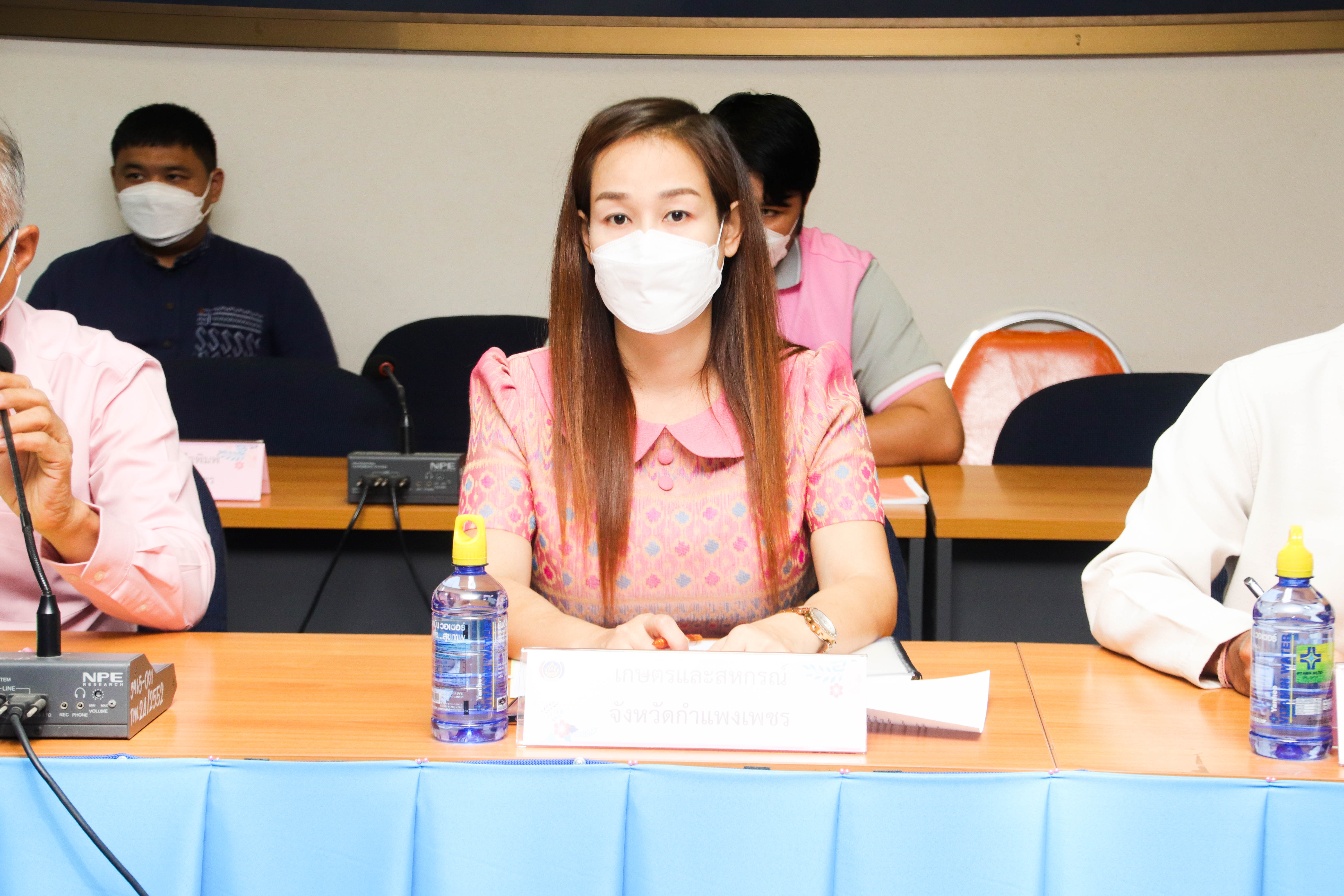 พช.กำแพงเพชร ประชุมคณะทำงานขับเคลื่อน “โคก หนอง นา โมเดล” สู่การเป็นศูนย์เรียนรู้ต้นแบบฯ ครั้งที่ 1/2565