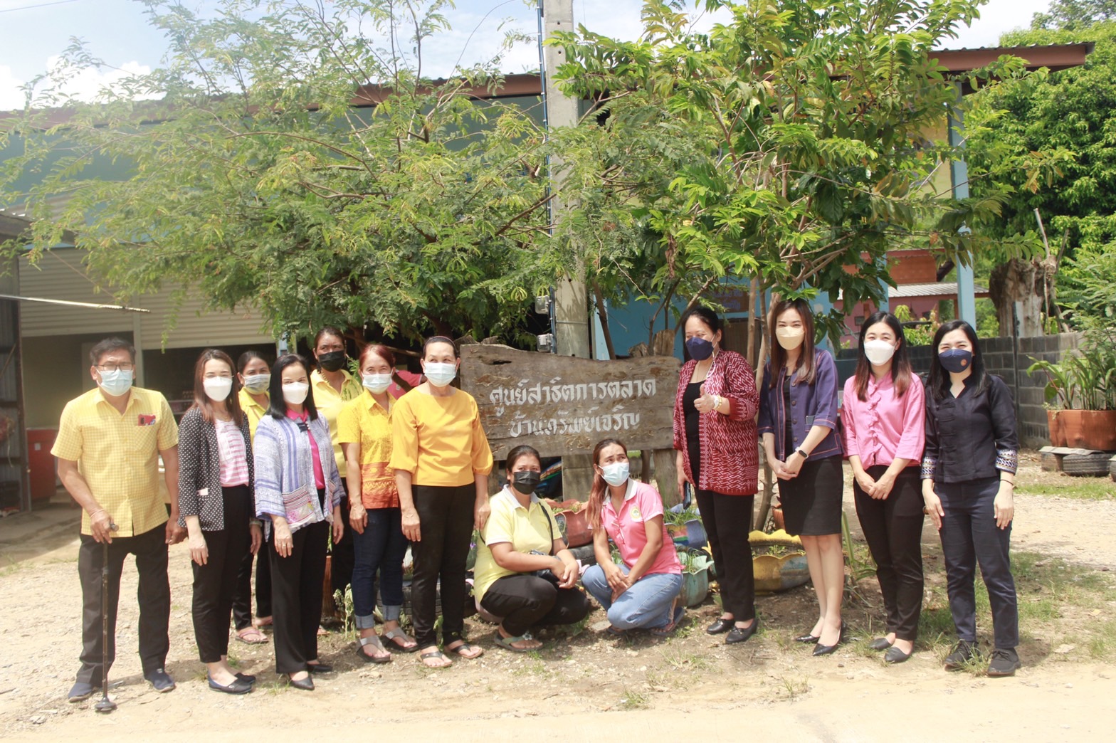 กรมการพัฒนาชุมชน ลงพื้นที่ตรวจติดตามการดำเนินงานศูนย์จัดการกองทุนชุมชนและกองทันเกื้อหนุนอาชีพ จังหวัดกำแพงเพชร