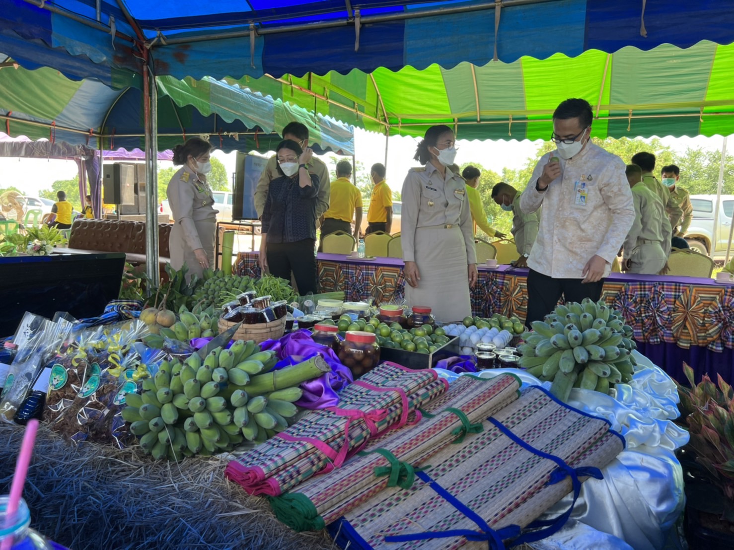 นายกิติพล เวชกุล ผู้ตรวจราชการกรมการพัฒนาชุมชน เป็นประธานการประเมินคัดเลือกข้าราชการ ลูกจ้างประจำ และพนักงานราชการดีเด่น ประจำปี พ.ศ. 2565 เขตตรวจราชการที่ 18 จังหวัดกำแพงเพชร