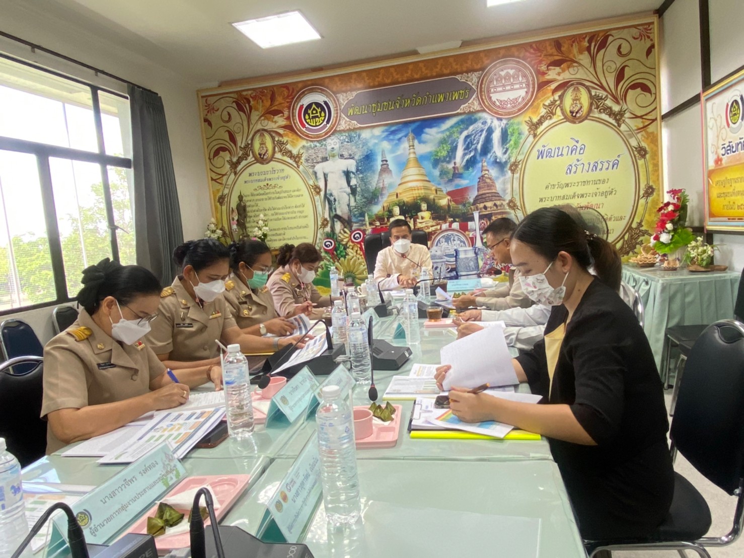 นายกิติพล เวชกุล ผู้ตรวจราชการกรมการพัฒนาชุมชน เป็นประธานการประชุมติดตามการขับเคลื่อนการดำเนินงานพัฒนาเศรษฐกิจฐานรากและประชารัฐจังหวัดกำแพงเพชร