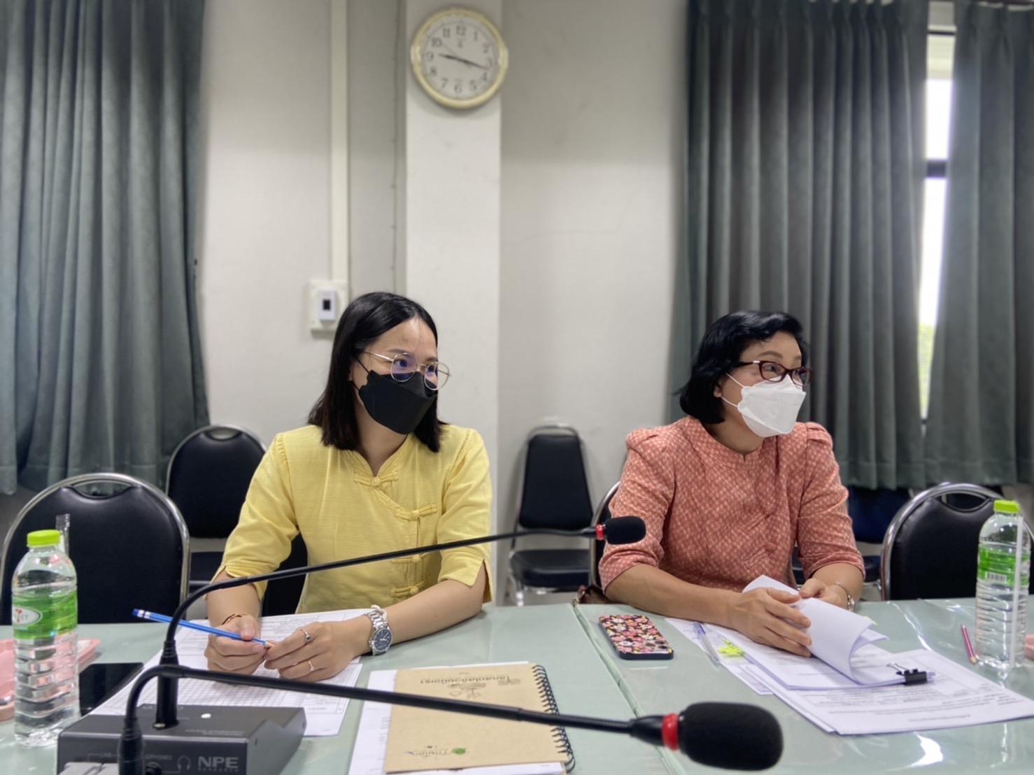 พช.กำแพงเพชร พิจารณาการประเมินผลเพื่อรับรองมาตรฐานการพัฒนาชุมชน ระดับจังหวัด
