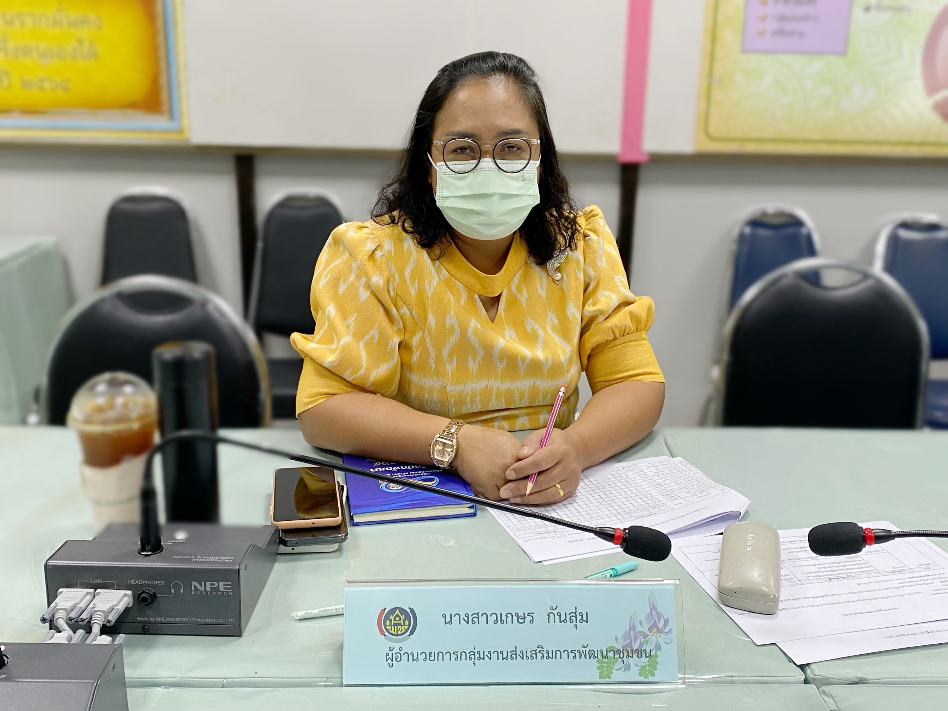 พช.กำแพงเพชร พิจารณาการประเมินผลเพื่อรับรองมาตรฐานการพัฒนาชุมชน ระดับจังหวัด