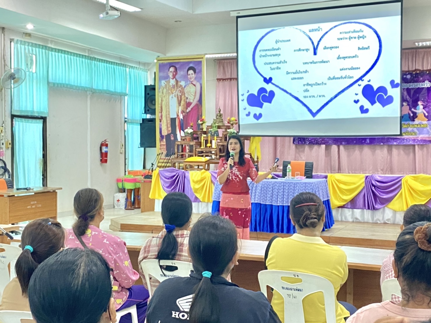 พช.กำแพงเพชร ร่วมโครงการส่งเสริมพัฒนาสตรีและเสริมสร้างความเข้มแข็งของครอบครัว ประจำปีงบประมาณ พ.ศ. 2565