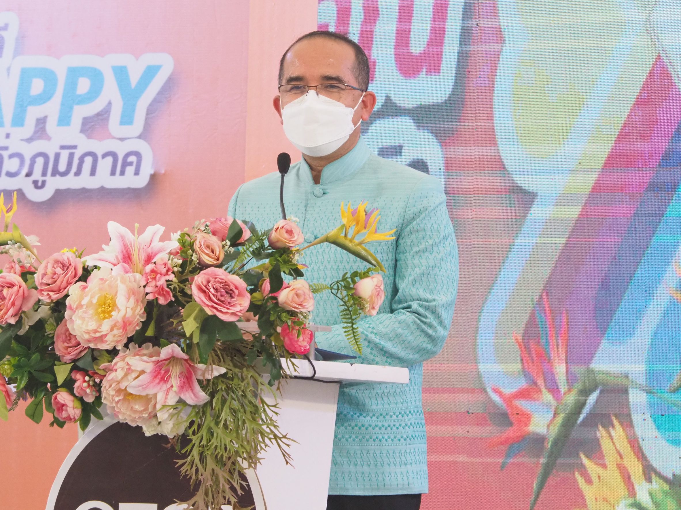 เปิดแล้ว !! OTOP Shopping กำแพงเพชร “สุขทวีคูณ เพิ่มพูนเศรษฐกิจ ชีวิตดี Happy ทั่วภูมิภาค” ขนทัพสินค้าโอทอปให้ ช้อป ชิม ชม กว่า 300 ร้านค้า กระตุ้นเศรษฐกิจฐานราก
