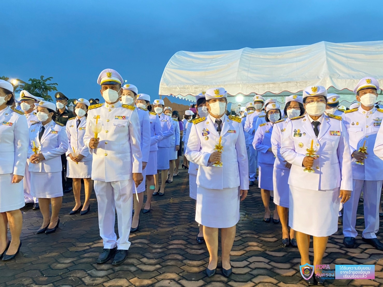 พช.กำแพงเพชร ร่วมพิธีถวายราชสักการะและวางพานพุ่ม และพิธีจุดเทียนชัยถวายพระพรชัยมงคล สมเด็จพระนางเจ้าฯ พระบรมราชินี 3 มิถุนายน 2565