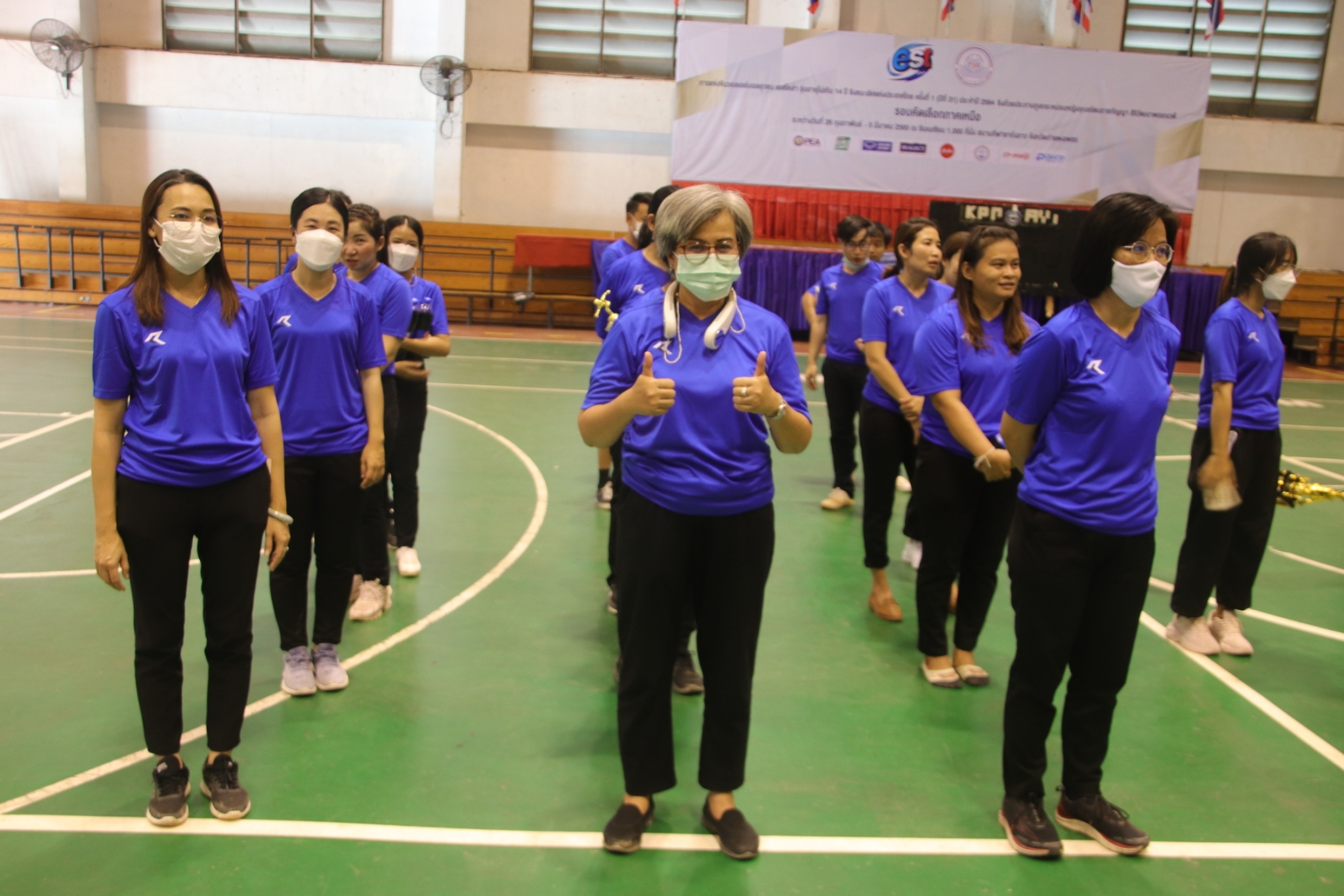 พช.กำแพงเพชร แข่งขันกีฬาเชื่อมความสามัคคี “สานสัมพันธ์ 60 ปี พช.กำแพงเพชร”