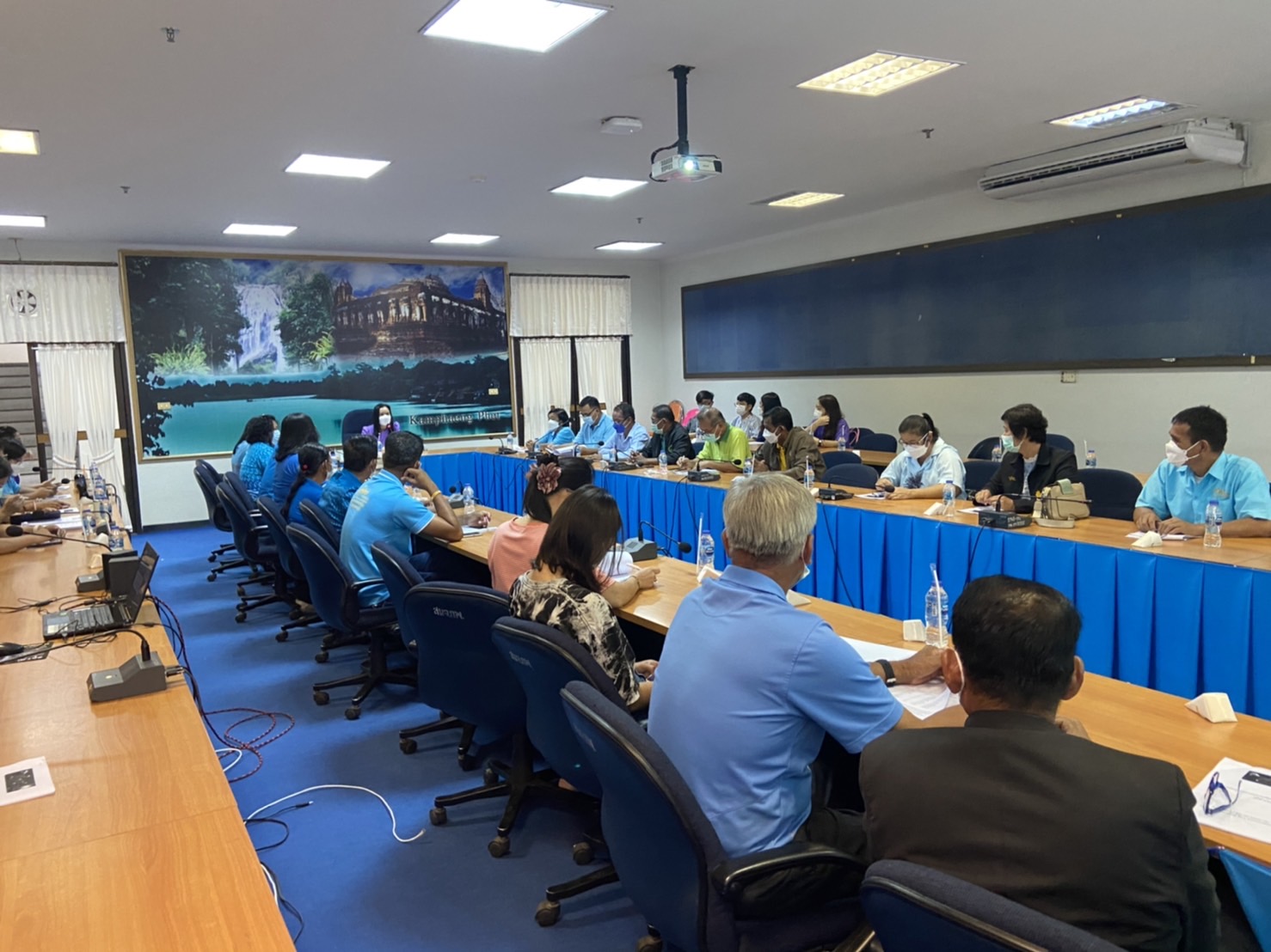 พช.กำแพงเพชรจัดประชุมคณะกรรมการเครือข่ายกองทุนแม่ของแผ่นดิน จังหวัดกำแพงเพชร ครั้งที่ 2/2565