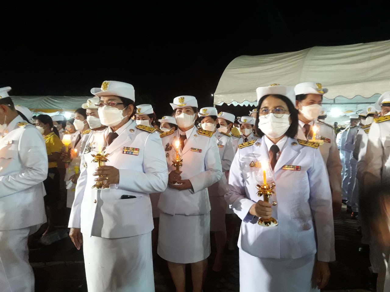 พช.กำแพงเพชร ร่วมพิธีถวายเครื่องราชสักการะ และวางพานพุ่ม และจุดเทียนถวายพระพรชัยมงคล เนื่องในโอกาสวันเฉลิมพระชนมพรรษาพระบาทสมเด็จพระวชิรเกล้าเจ้าอยู่หัว 28 กรกฎาคม 2565