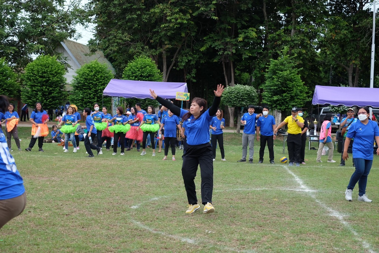 สุดพลัง! พจ.หนิง นำทัพนักกีฬา พช.กำแพง สู้สุดใจ!  ในกิจกรรม “สานสัมพันธ์น้องพี่ 60 ปี พช.” เขตตรวจราชการที่ 18 @ ศพช.พิษณุโลก