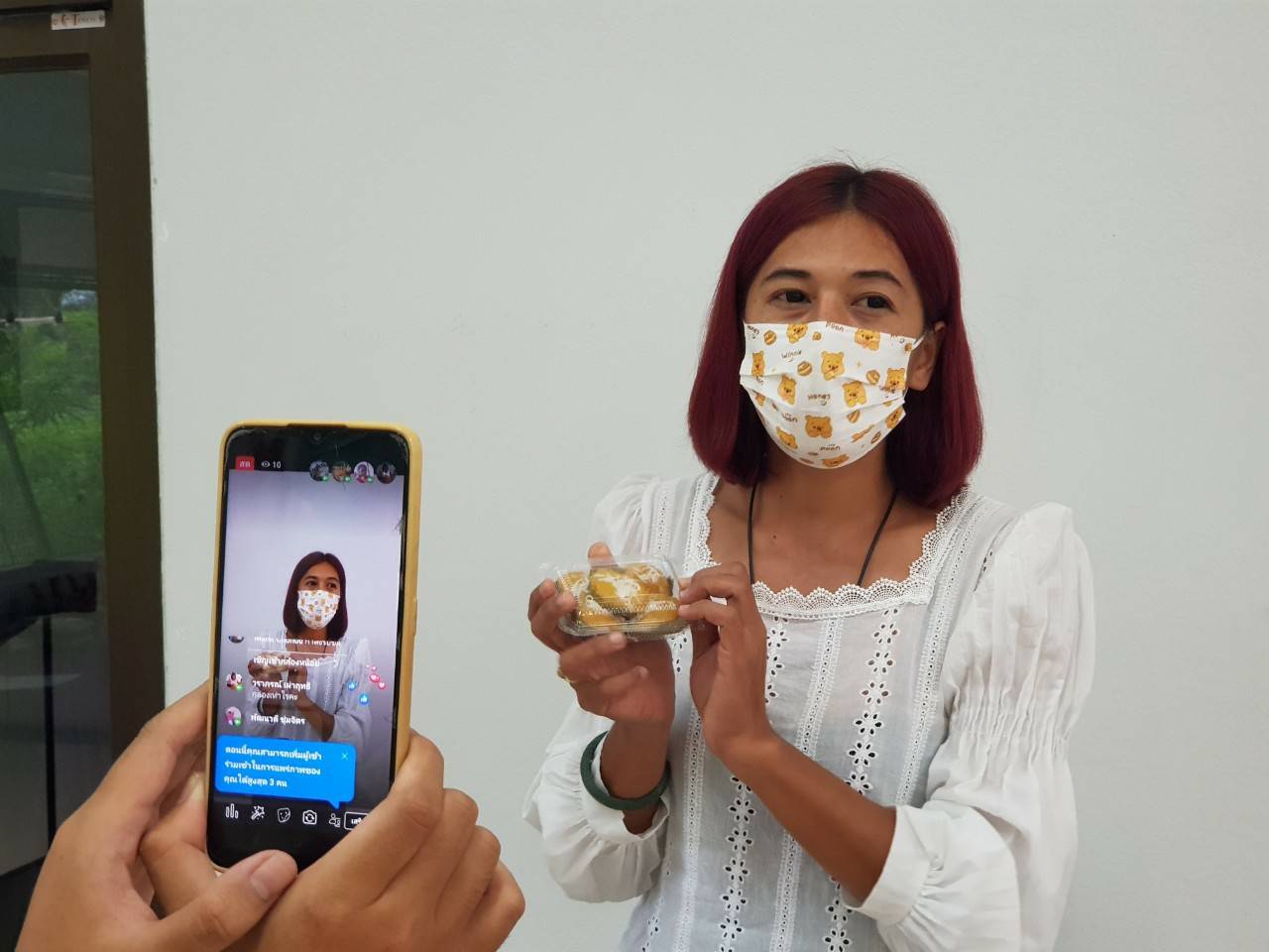 พช.กำแพงเพชร ร่วมกิจกรรม ในโครงการพัฒนาศักยภาพสตรีทรายทองวัฒนา สู่การเป็นผู้ประกอบการมืออาชีพด้านการตลาดออนไลน์ และแปรรูปผลิตภัณฑ์จากเศษผ้า