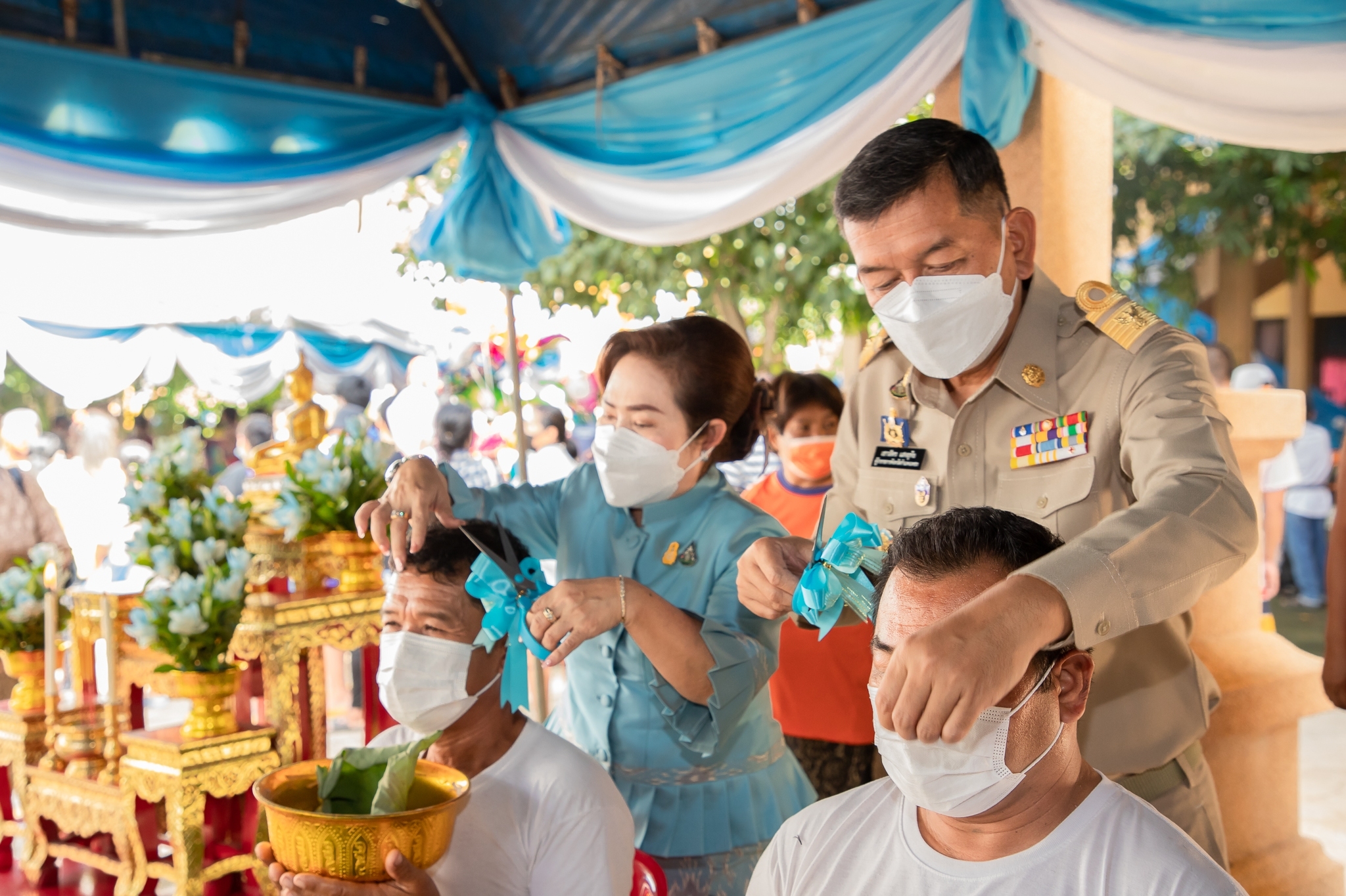 พช.กำแพงเพชร ร่วมพิธีปลงผมนาค ตามโครงการบรรพชาอุปสมบท 910 รูป เฉลิมพระเกียรติ สมเด็จพระนางเจ้าสิริกิติ์ พระบรมราชินีนาถ พระบรมราชชนนีพันปีหลวง เนื่องในโอกาสมหามงคลเฉลิมพระชนมพรรษา 90 พรรษา 12 สิงหาคม 2565 ณ วัดบ่อสามแสน จังหวัดกำแพงเพชร