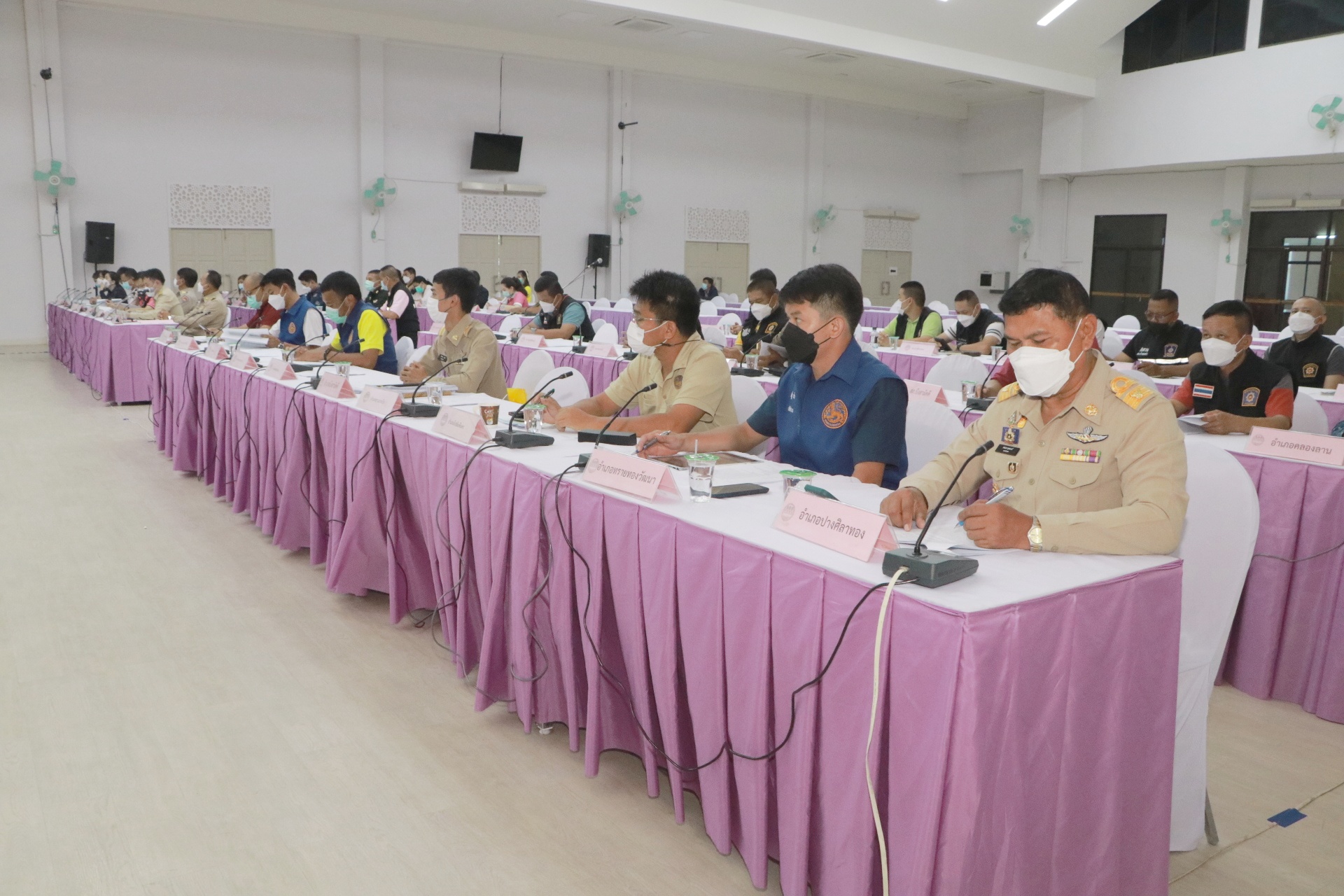 พช.กำแพงเพชร ร่วมประชุมคณะกรรมการศูนย์อำนวยการป้องกันและปราบปรามยาเสพติด จังหวัดกำแพงเพชร (ศอ.ปส.จ.กพ.) ครั้งที่ 7/2565
