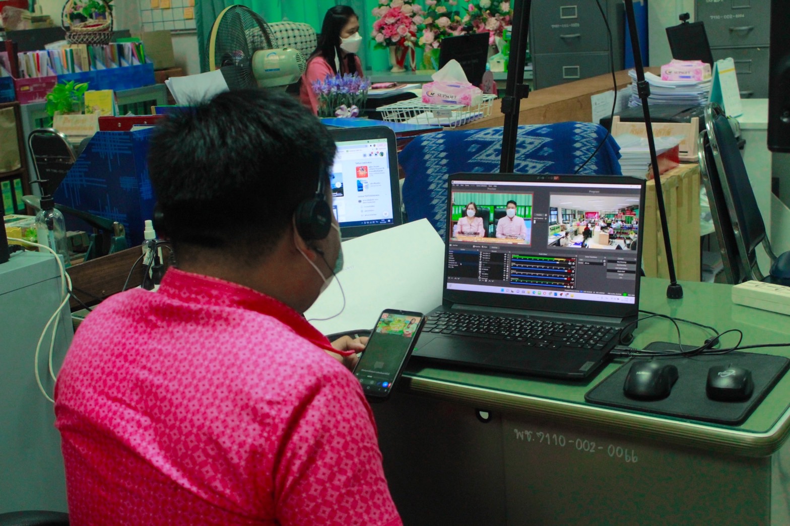 พช.กำแพงเพชร โปรโมท “Click ชุมชน” ทางรายการพัฒนาพาที ย้ำ! ใครกำลังจะสอบพัฒนากร ต้องโหลดไปดู!