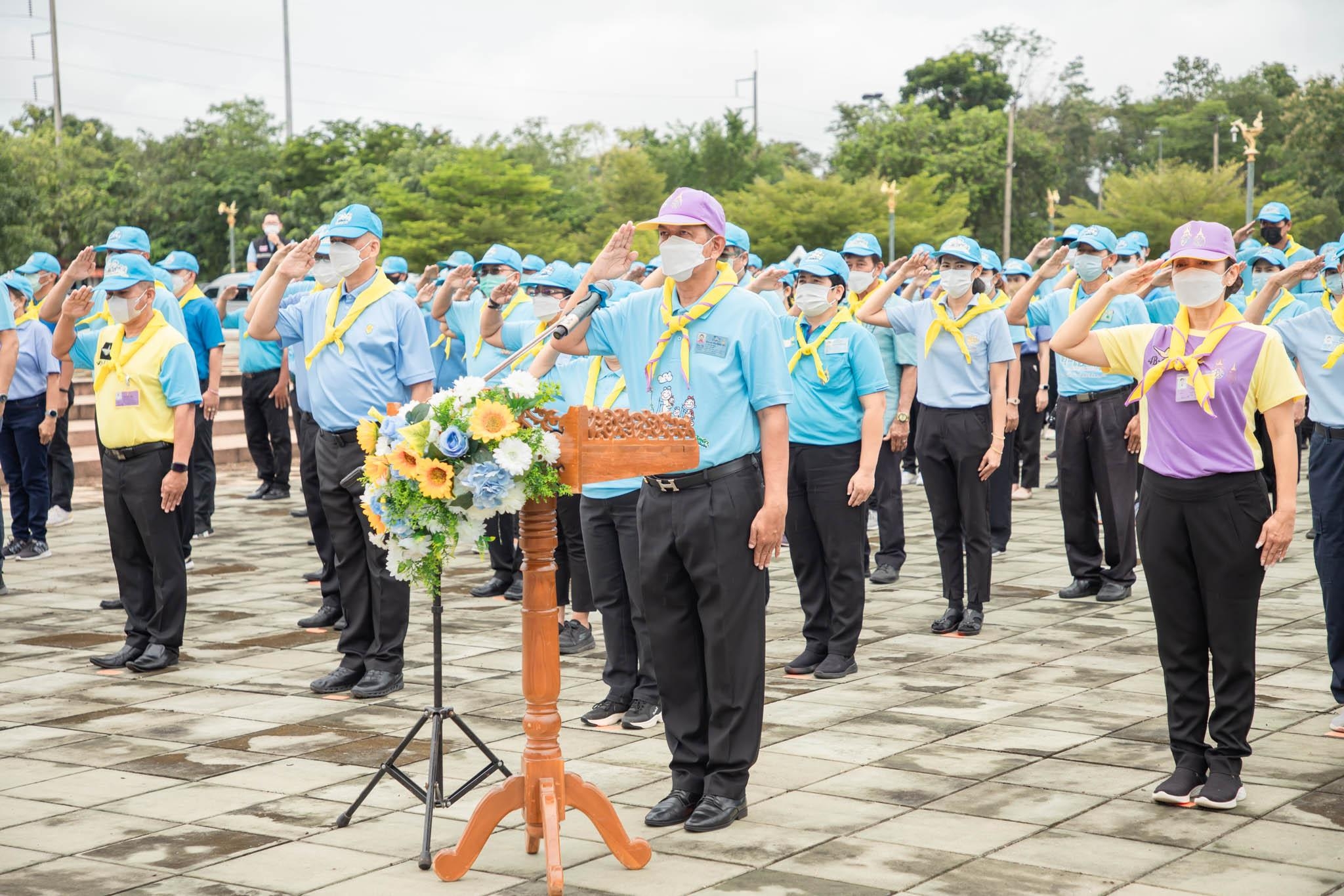 พช.กำแพงเพชร รวมพลัง ปฏิบัติบูชา จิตอาสาบำเพ็ญสาธารณประโยชน์และบำเพ็ญสาธารณกุศลเฉลิมพระเกียรติ  12 สิงหาคม 2565