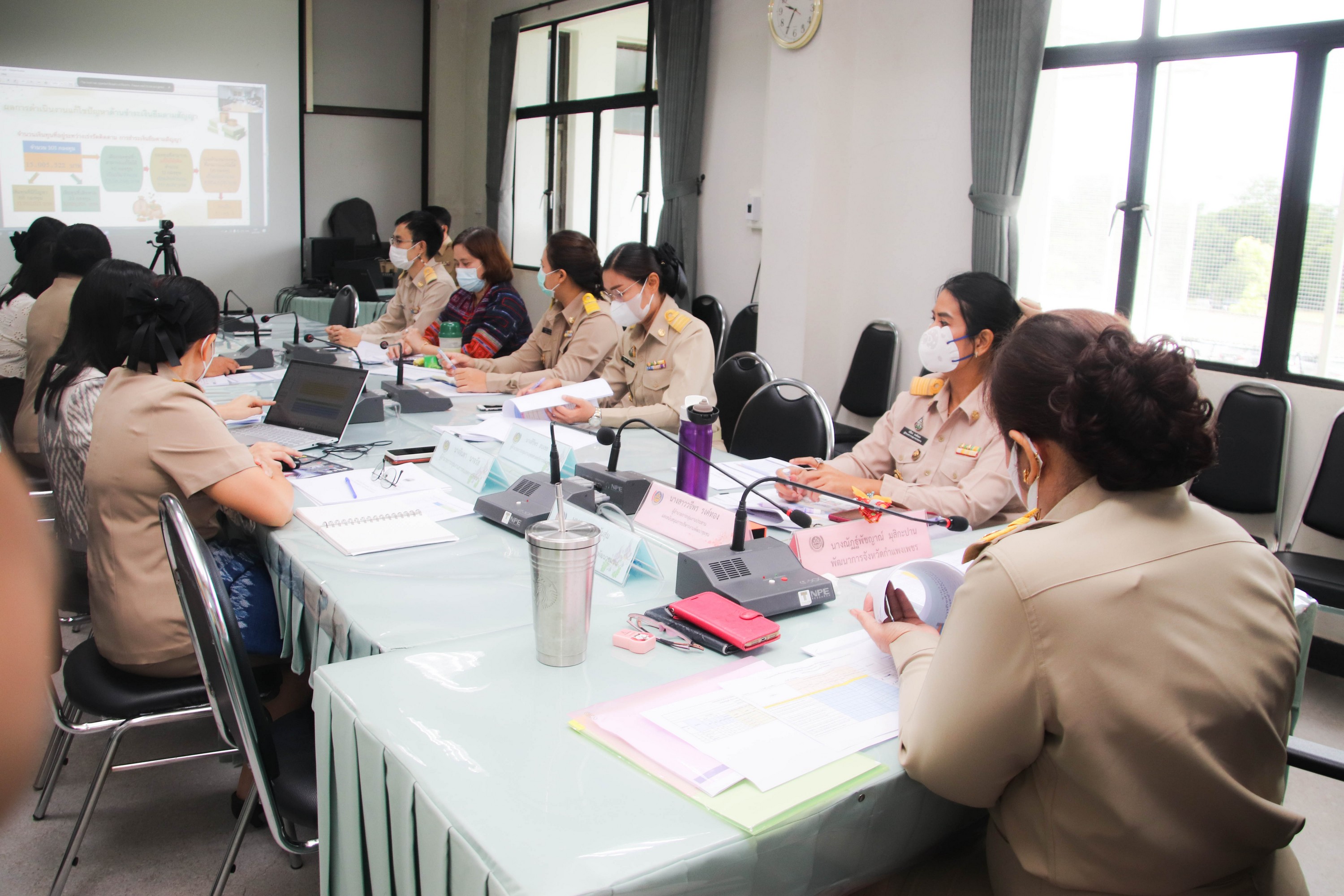 พช.กำแพงเพชร ร่วมประชุมการขับเคลื่อนงานและดำเนินกิจกรรมสำคัญของกรมการพัฒนาชุมชน เขตตรวจราชการที่ 5 และเขตตรวจราชการที่ 18