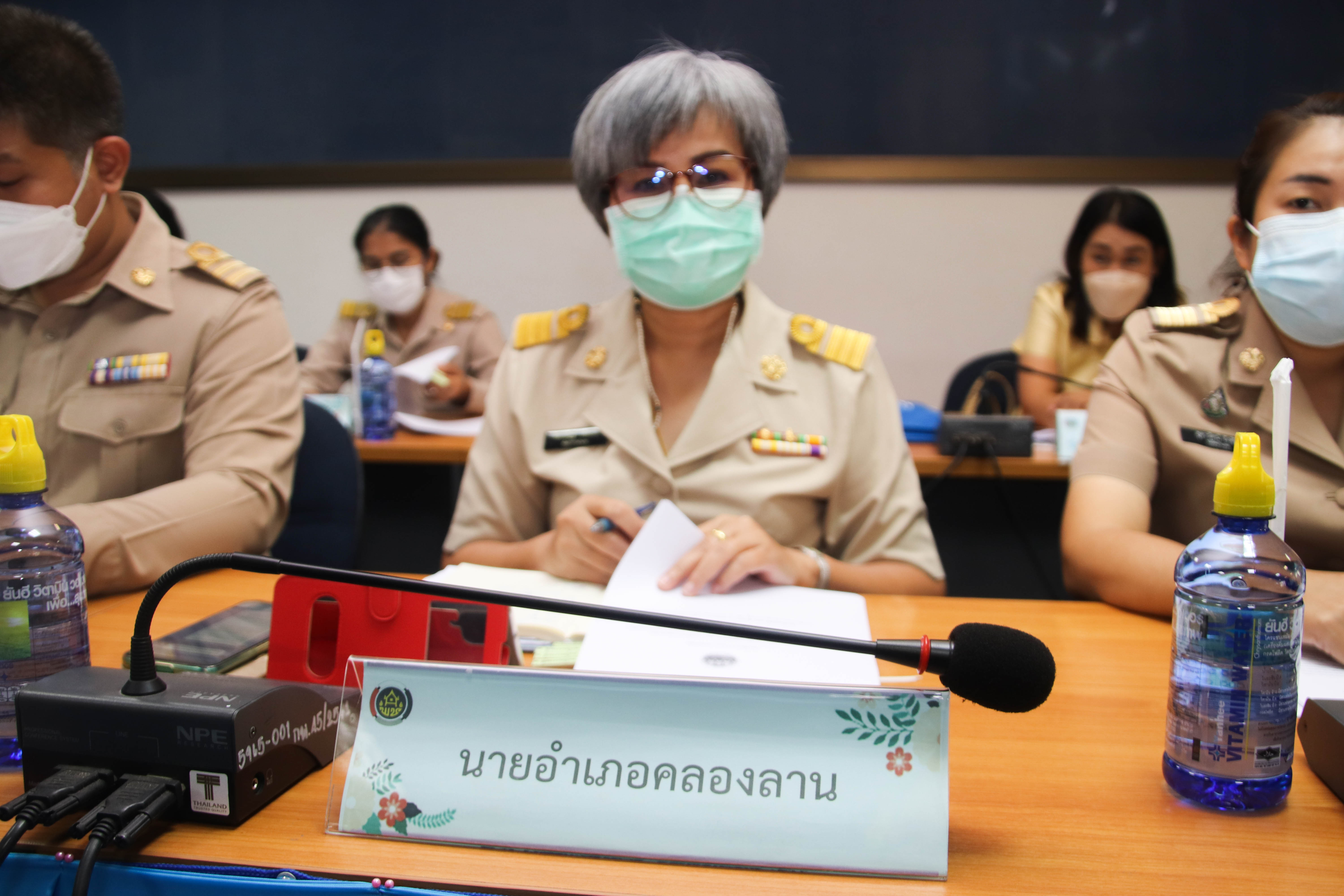 พช.กำแพงเพชร ประชุมคณะกรรมการบริหารศูนย์อำนวยการขจัดความยากจนและพัฒนาคนทุกช่วงวัยอย่างยั่งยืนตามหลักปรัชญาของเศรษฐกิจพอเพียงจังหวัดกำแพงเพชร (คจพ.จ.) ครั้งที่ 4/2565