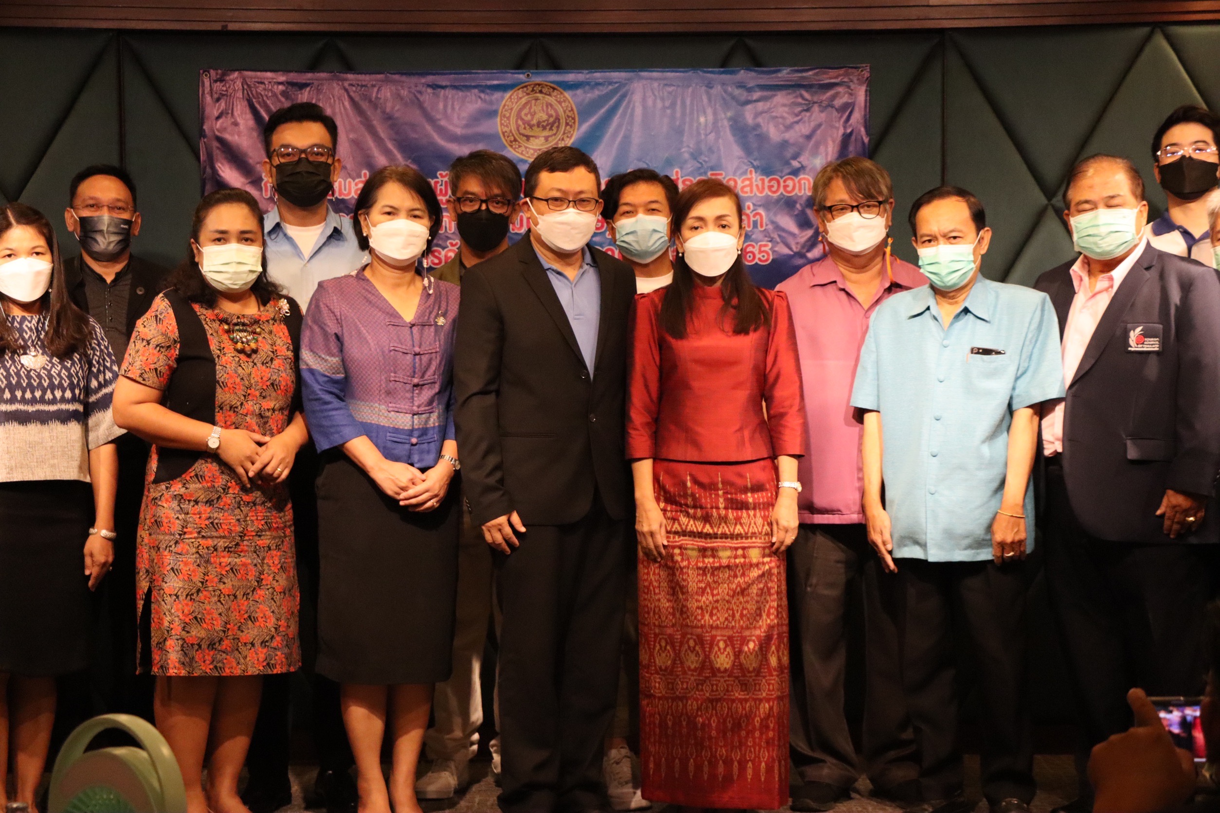 พช.กำแพงเพชร ร่วมกิจกรรมส่งเสริมผู้ประกอบการายย่อยสู่ธุรกิจส่งออก ภาคเหนือ