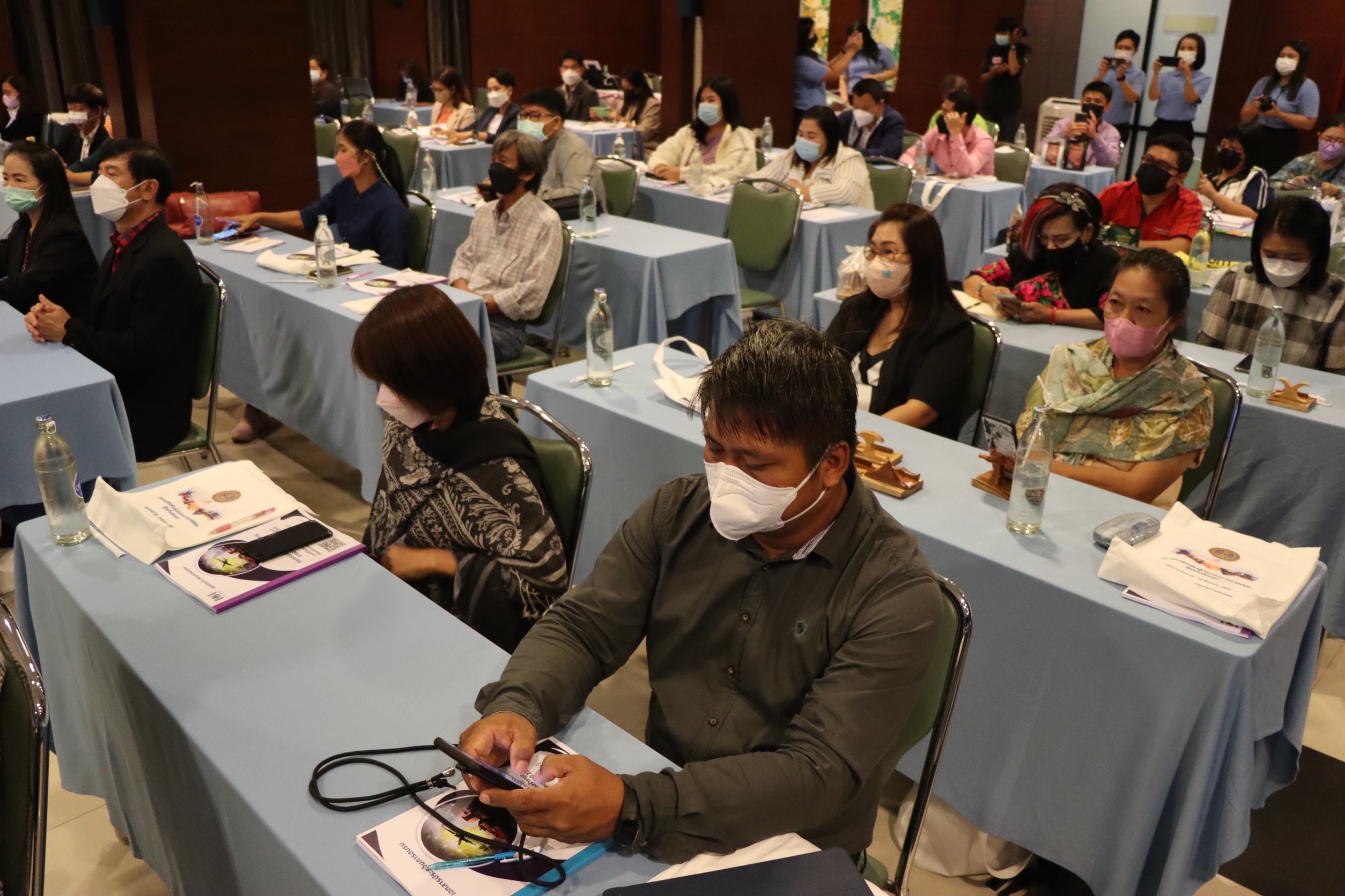 พช.กำแพงเพชร ร่วมกิจกรรมส่งเสริมผู้ประกอบการายย่อยสู่ธุรกิจส่งออก ภาคเหนือ