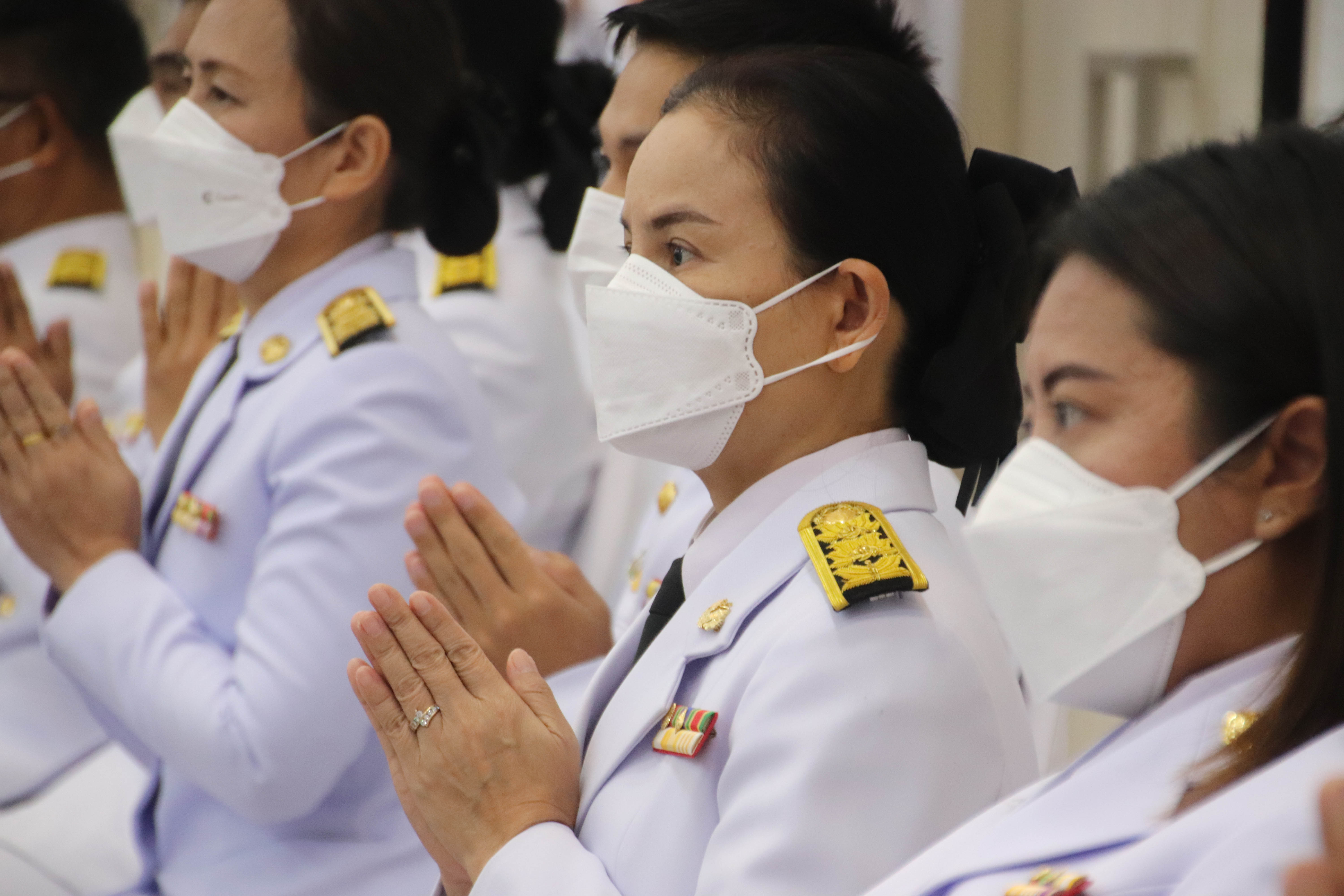 จังหวัดกำแพงเพชร จัดพิธีมอบคัมภีร์เทศน์เฉลิมพระเกียรติฯ บทพระธรรมเทศนาเฉลิมพระธรรมบารมีใน “อุภินนมัตถจรกถา” เฉลิมพระธรรมบารมีสมเด็จพระบรมราชชนนีพันปีหลวง