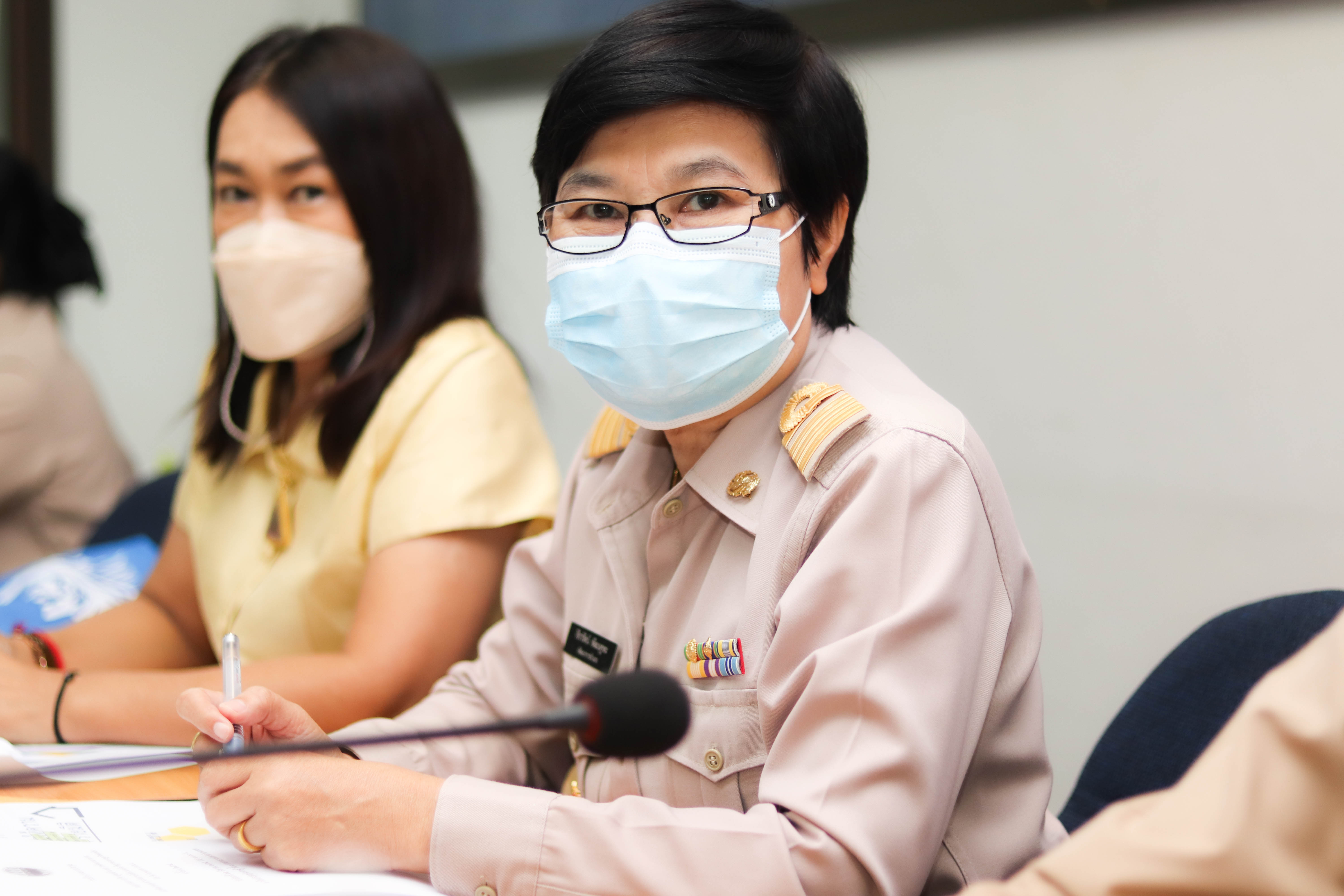พช.กำแพงเพชร ประชุมคณะกรรมการบริหารศูนย์อำนวยการขจัดความยากจนและพัฒนาคนทุกช่วงวัยอย่างยั่งยืนตามหลักปรัชญาของเศรษฐกิจพอเพียงจังหวัดกำแพงเพชร (คจพ.จ.) ครั้งที่ 4/2565