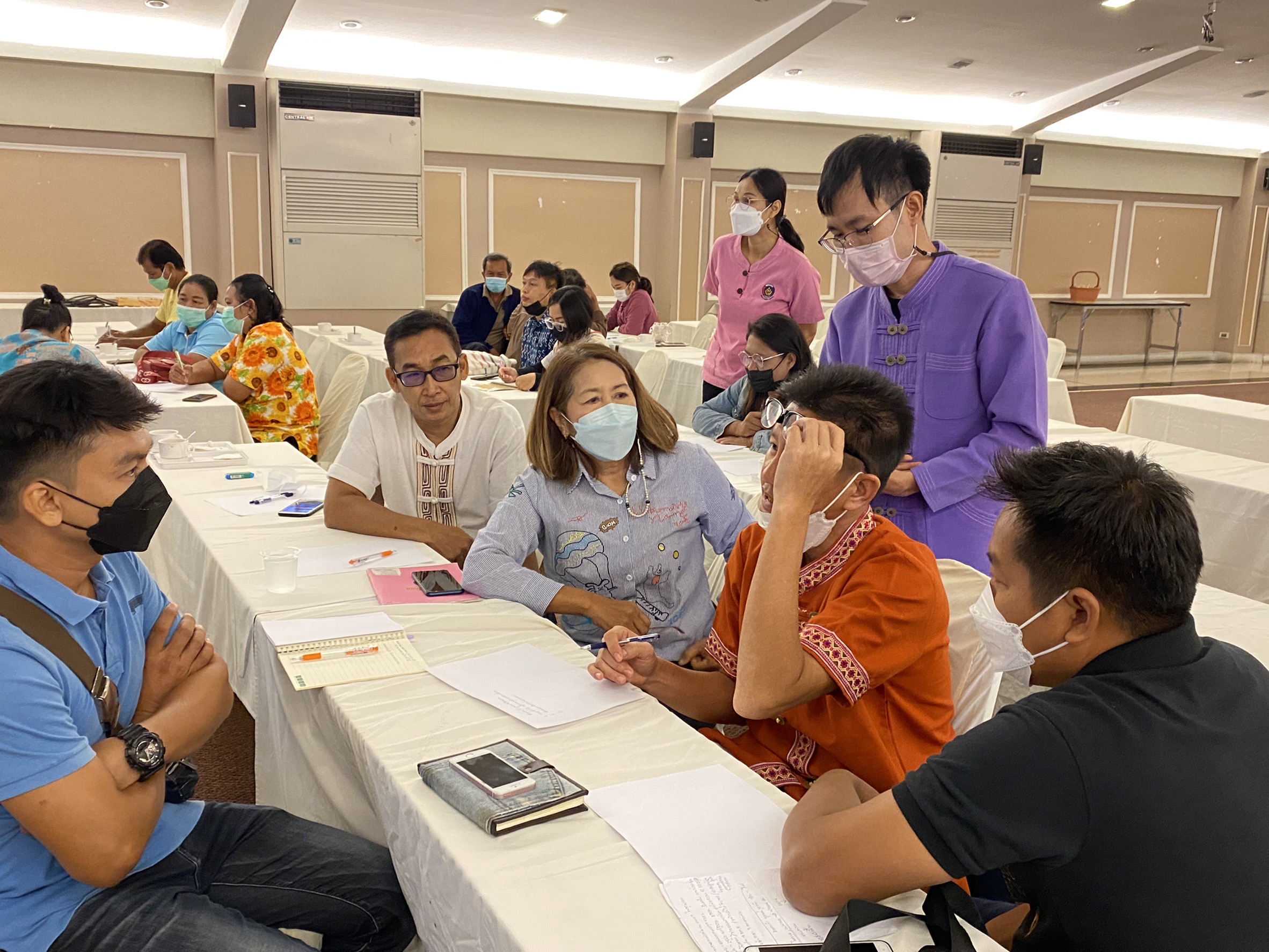 พช กำแพงเพชร ประชุมเชิงปฏิบัติการคณะกรรมการบริหารตลาดนัดคนไทยยิ้มได้