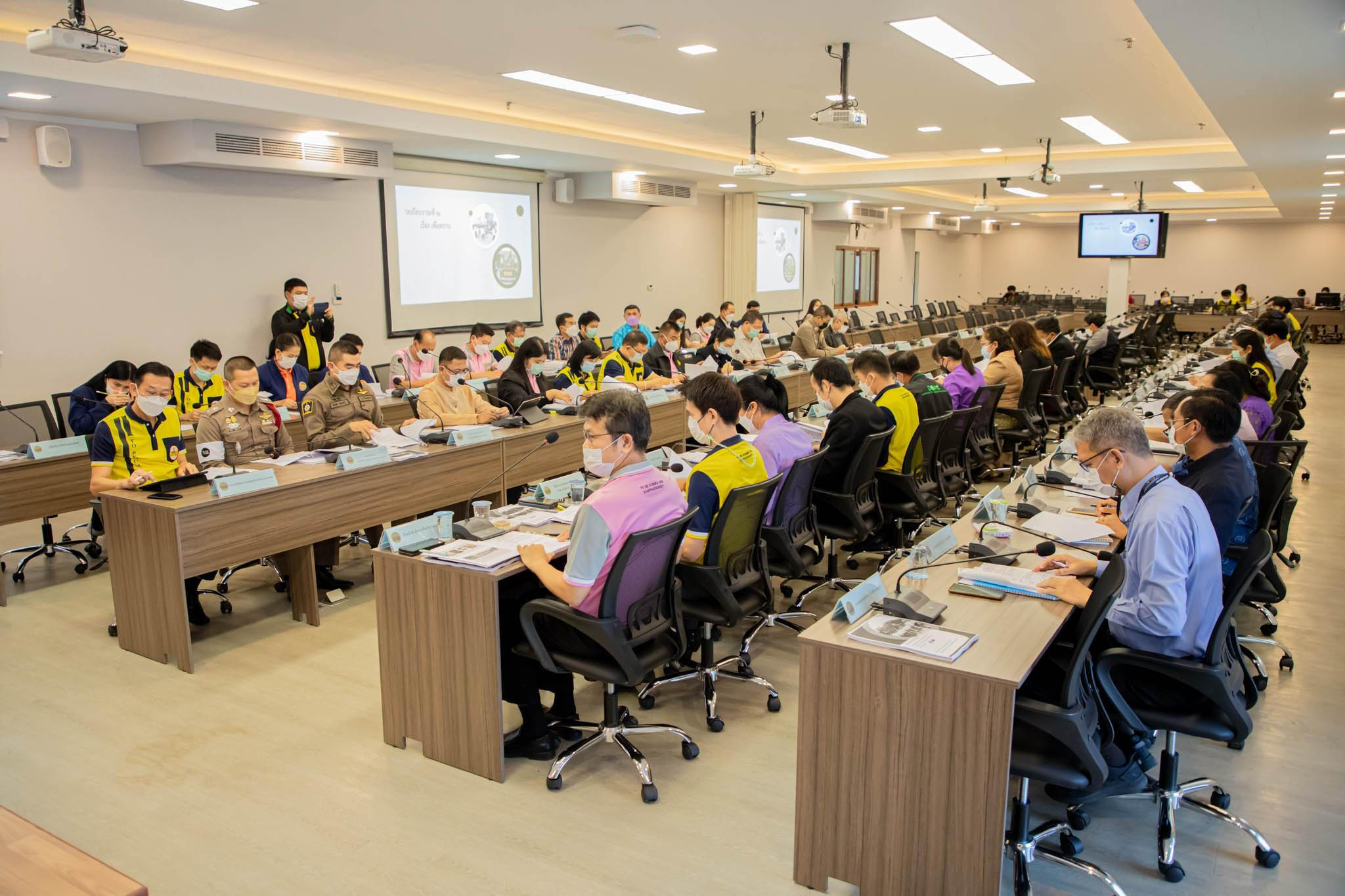พช.กำแพงเพชร ร่วมประชุมคณะกรรมการอำนวยการ และคณะกรรมการจัดงานประเพณี “สารทไทย-กล้วยไข่ และของดีเมืองกำแพง” ประจำปี พ.ศ.2565