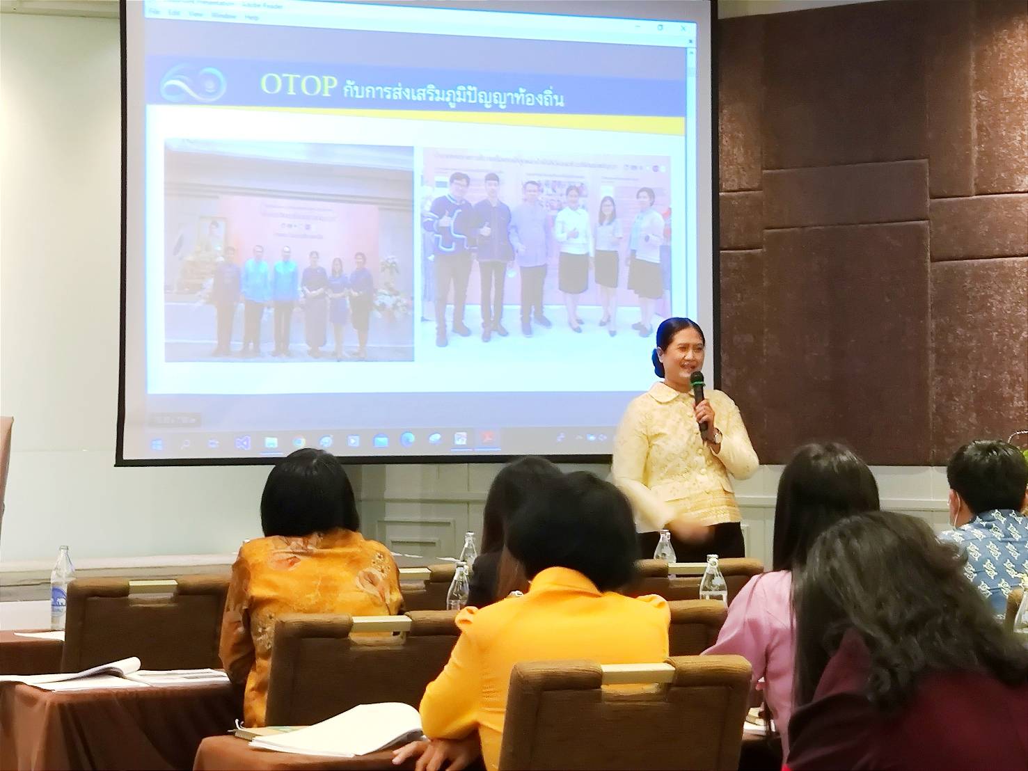 พช.กำแพงเพชร ร่วมโครงการประชุมเชิงปฏิบัติการขับเคลื่อนการดำเนินงาน OTOP สู่ตลาดสากล