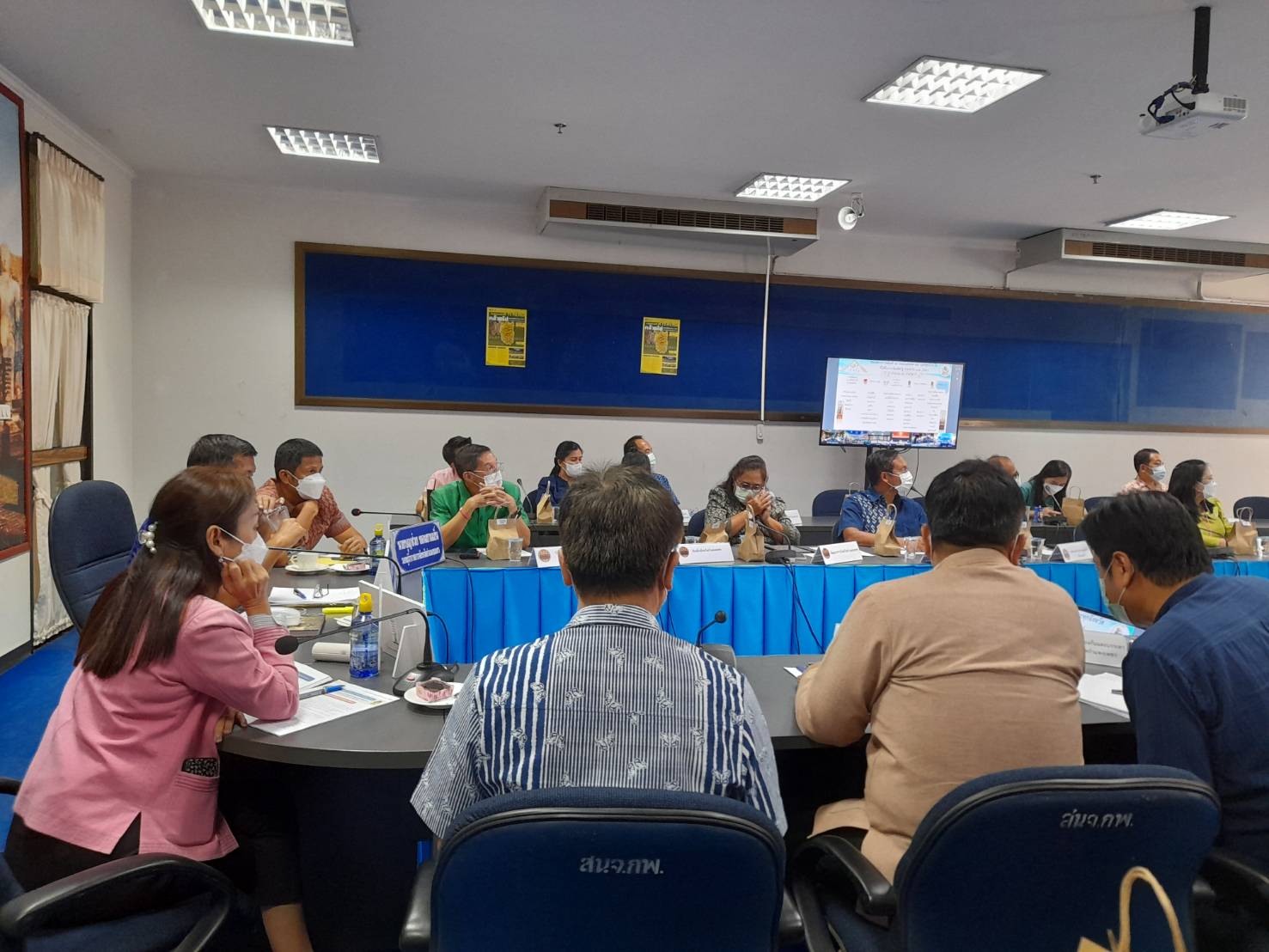พช.กำแพงเพชร ร่วมประชุมขับเคลื่อนและติดตามนโยบายของรัฐบาลและภารกิจสำคัญของกระทรวงมหาดไทย เดือนกันยายน 2565
