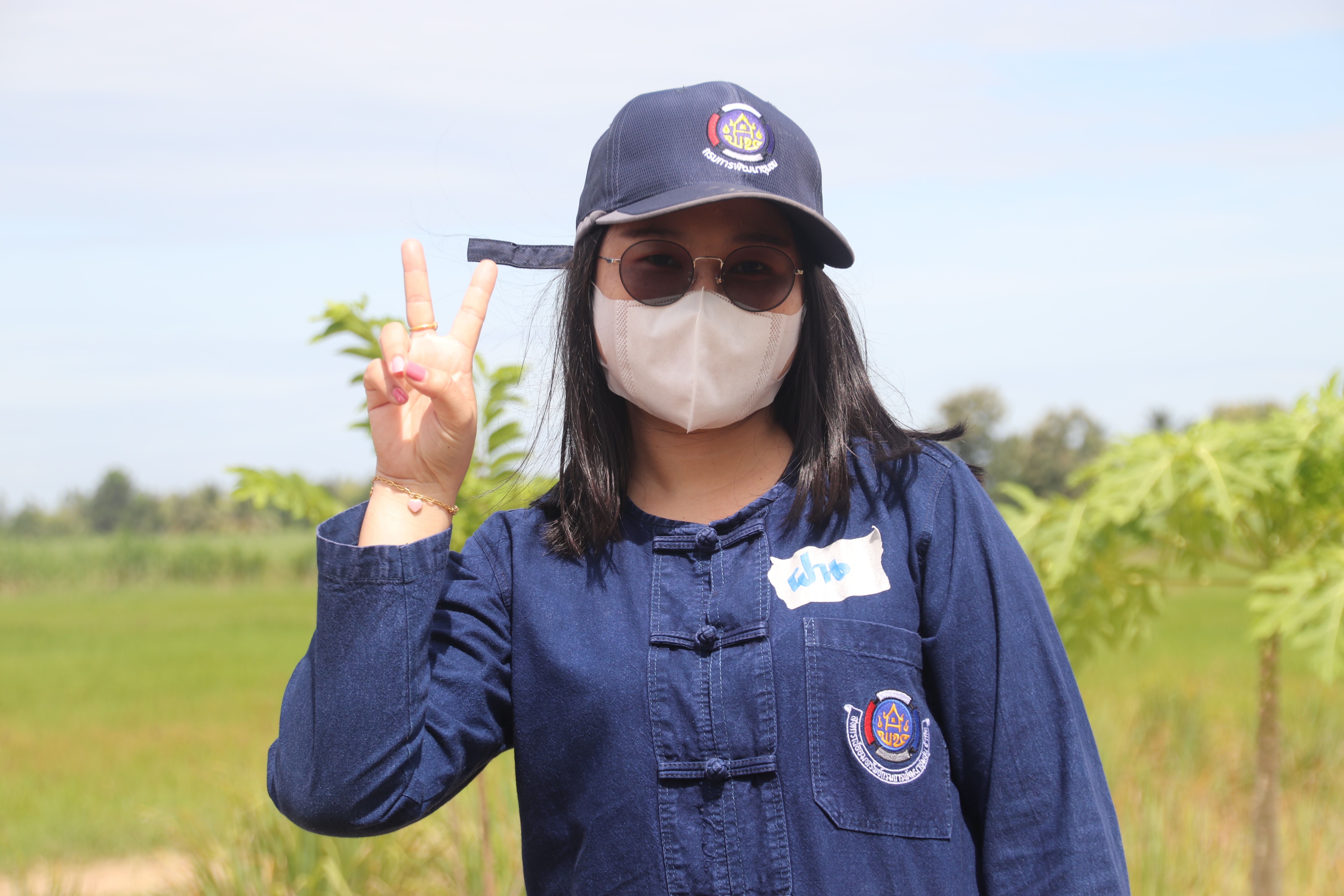 พช.กำแพงเพชร ร่วมกิจกรรมเอามื้อสามัคคี โคก หนอง นา ลานกระบือ