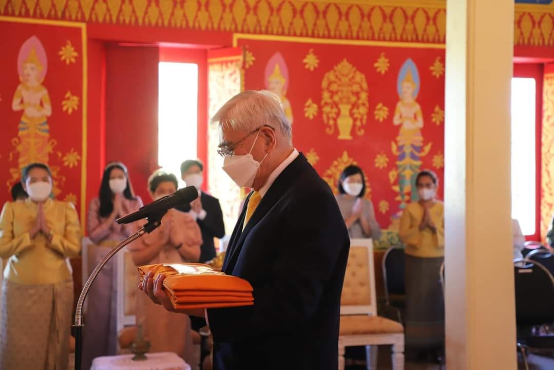 พช.กำแพงเพชร ร่วมพิธีถวายผ้าพระกฐินพระราชทาน ประจำปี พ.ศ.2565 วัดพระบรมธาตุ นครชุม