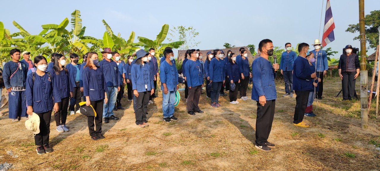 ผู้ตรวจราชการกรมการพัฒนาชุมชน ร่วมกิจกรรมเอามื้อสามัคคี โคก หนอง นา โมเดล จังหวัดกำแพงเพชร