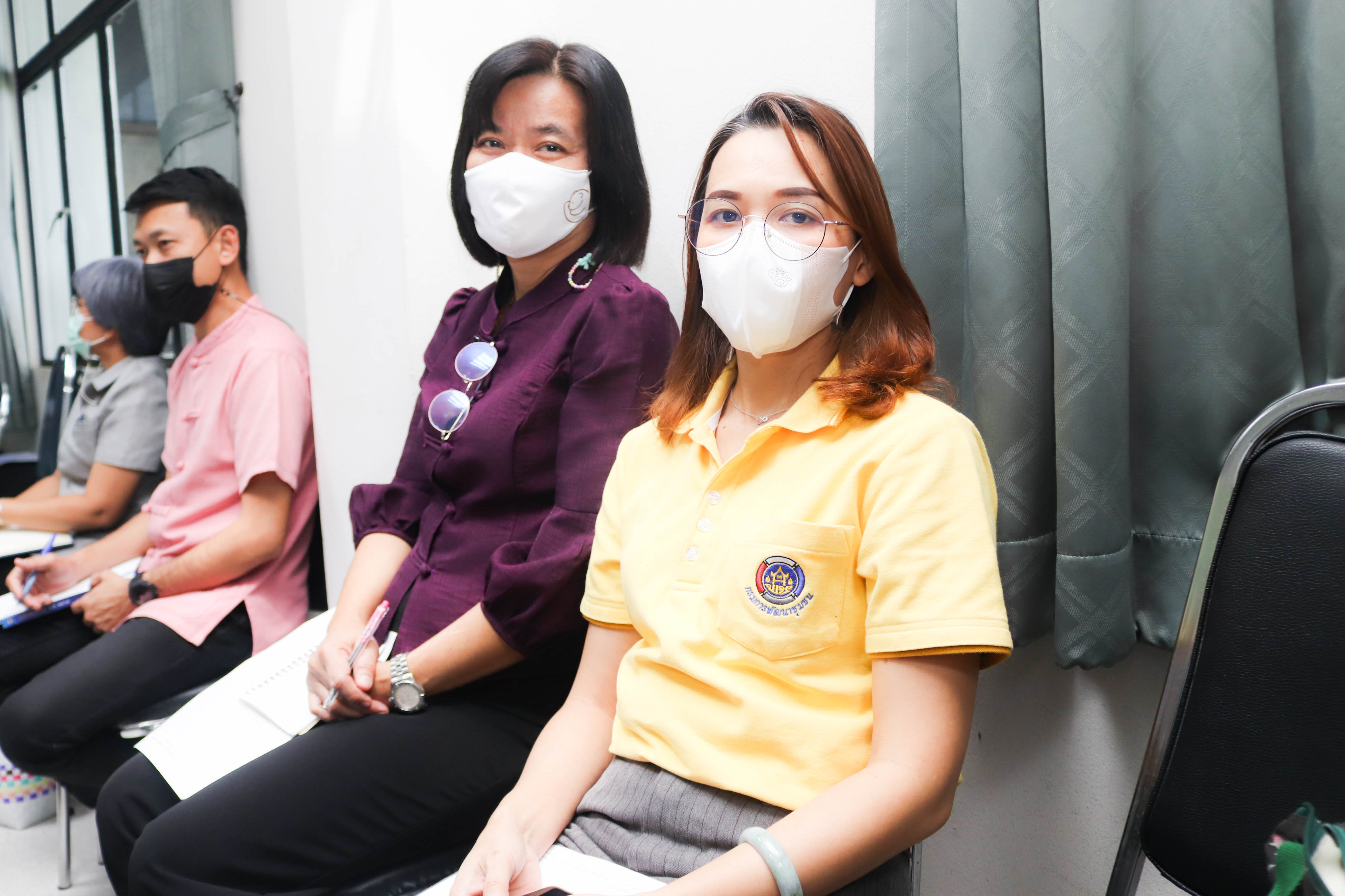 พช.กำแพงเพชร ร่วมประชุมซักซ้อมแนวทางการยืนยันยอดลูกหนี้เงินทุนหมุนเวียน กองทุนพัฒนาบทบาทสตรีผ่านระบบอิเล็กทรอนิกส์ ( Cisco Webex Meeting )